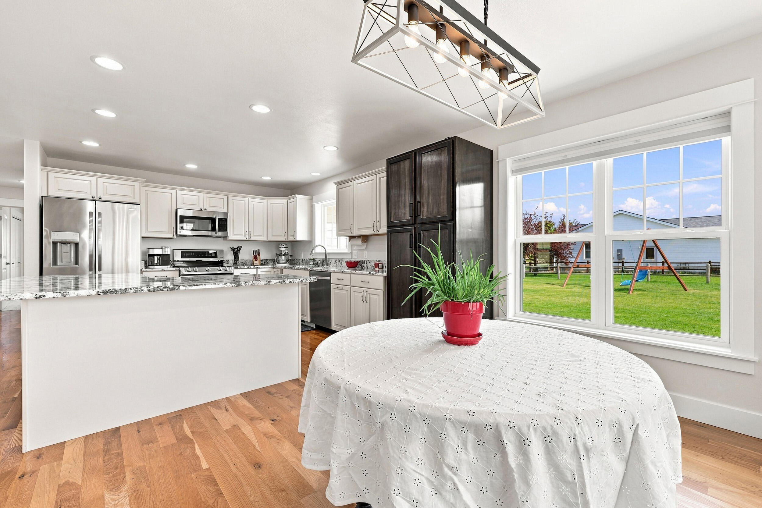 2212 Bruce Mountain Drive