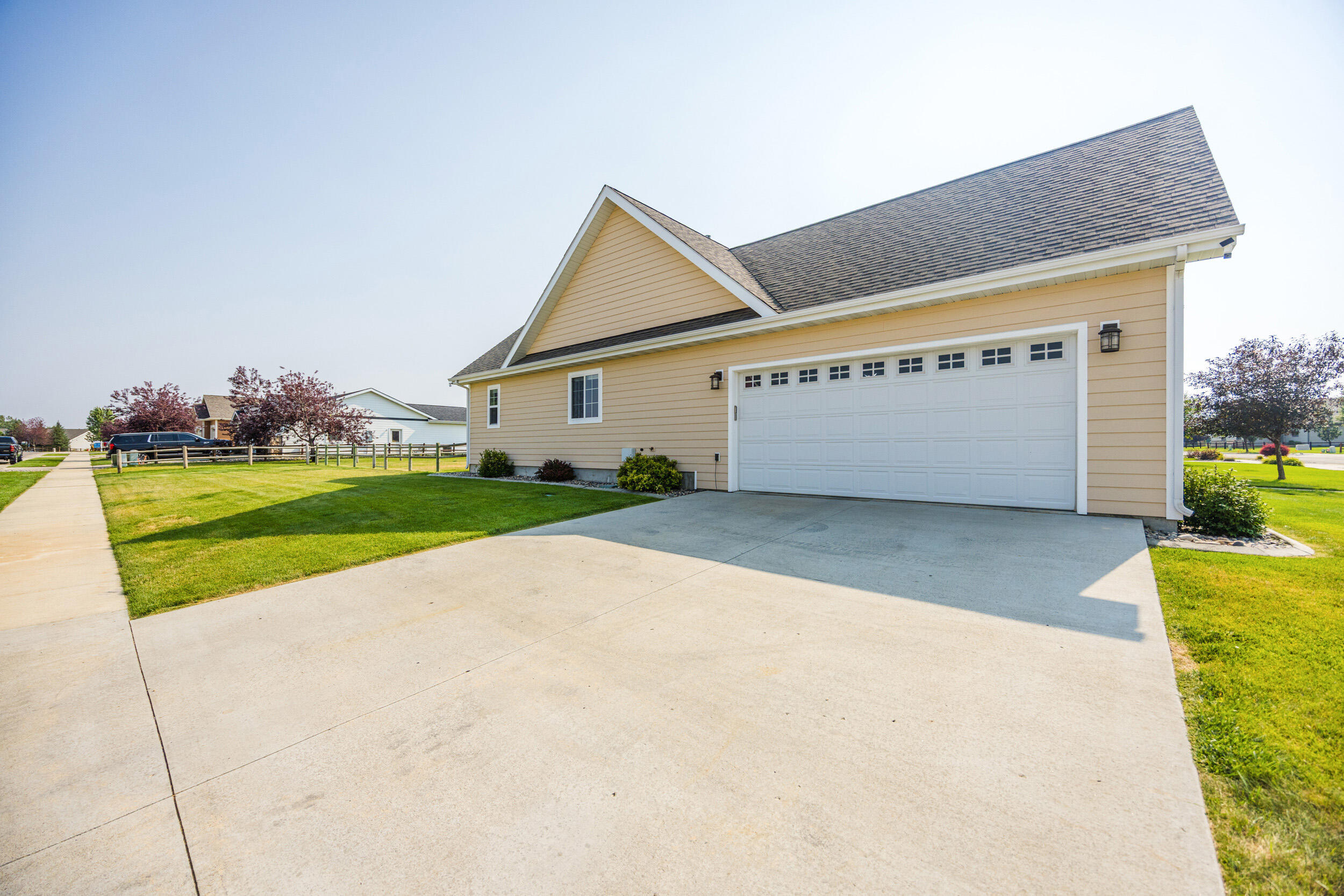 2212 Bruce Mountain Drive