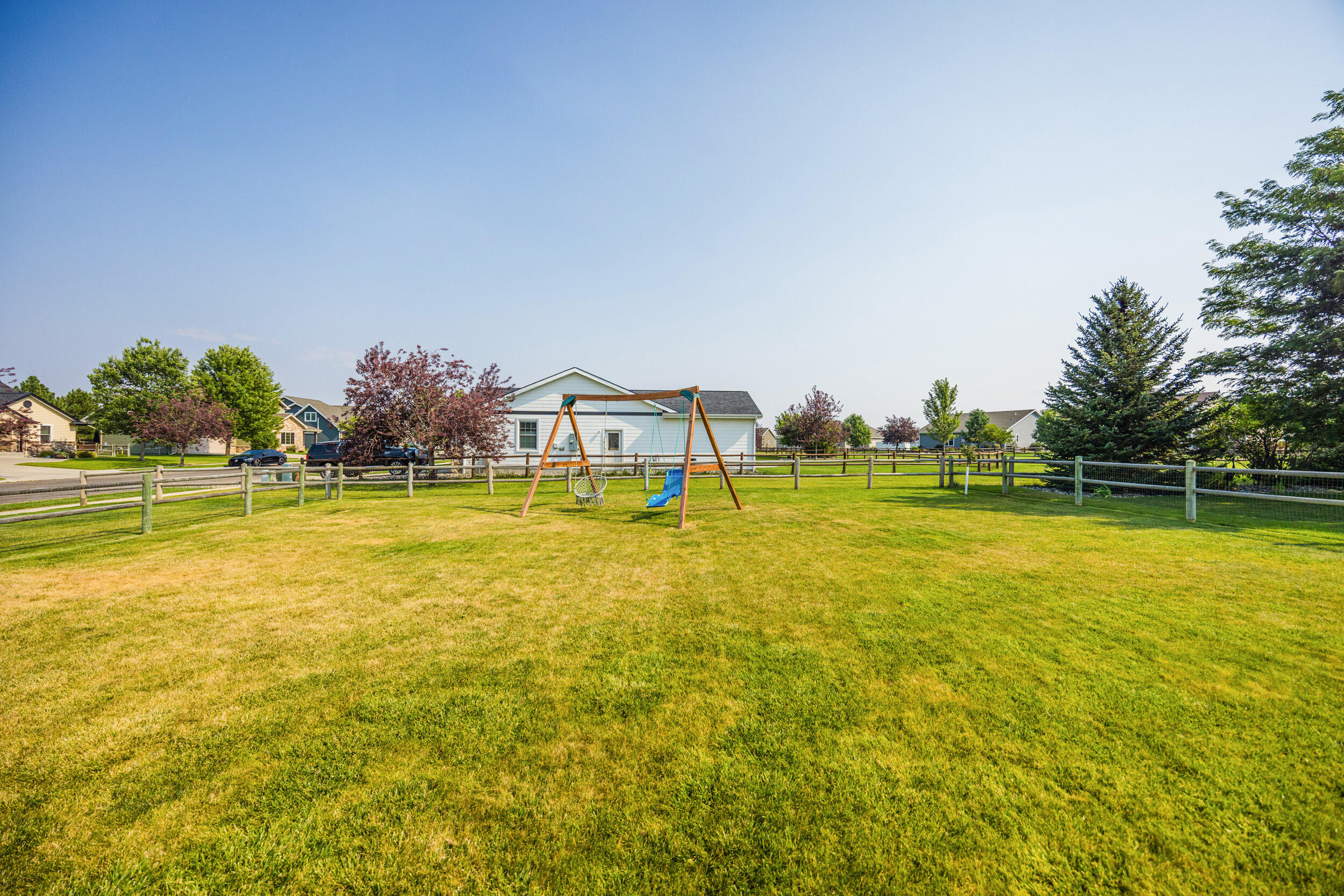2212 Bruce Mountain Drive