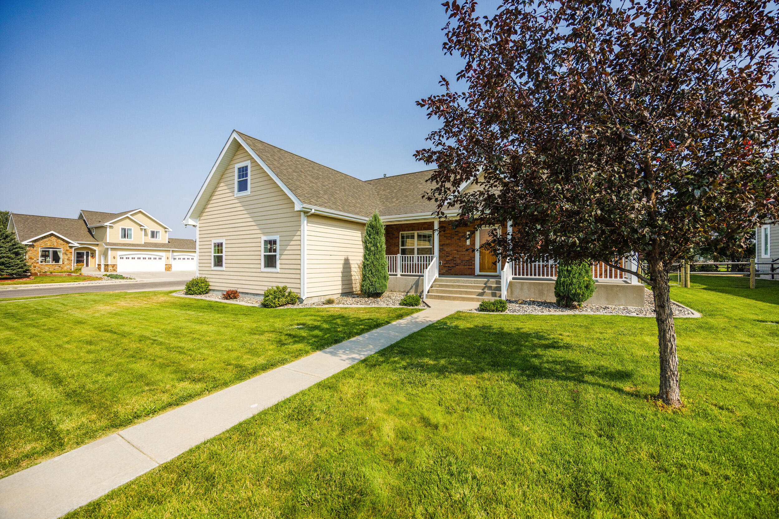 2212 Bruce Mountain Drive