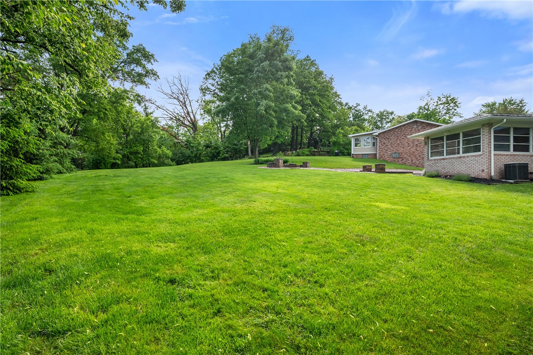 3305 Hermar Ct