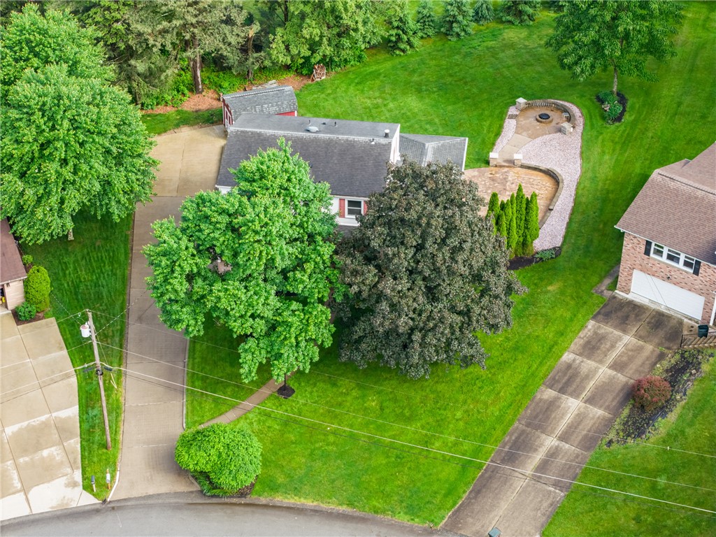 3305 Hermar Ct
