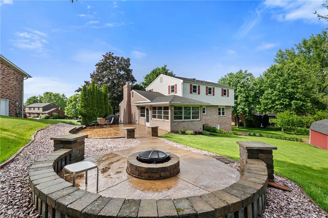 3305 Hermar Ct