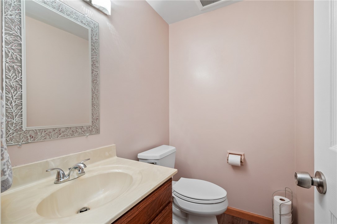 3305 Hermar Ct