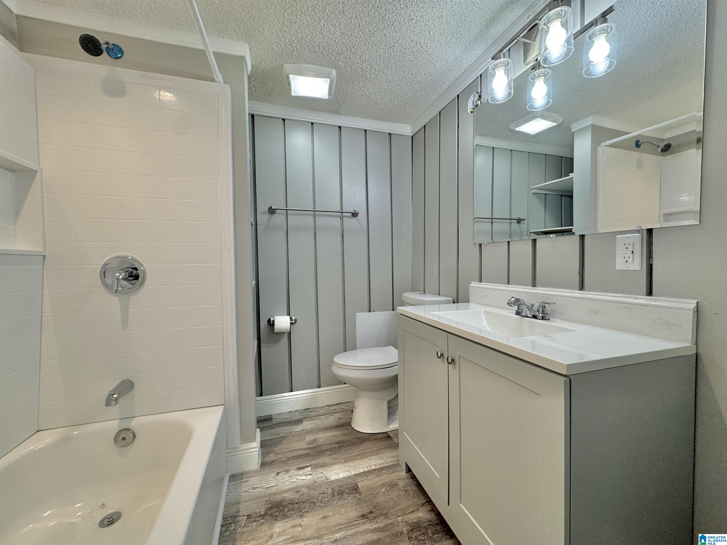 447 OAK HILL CIRCLE