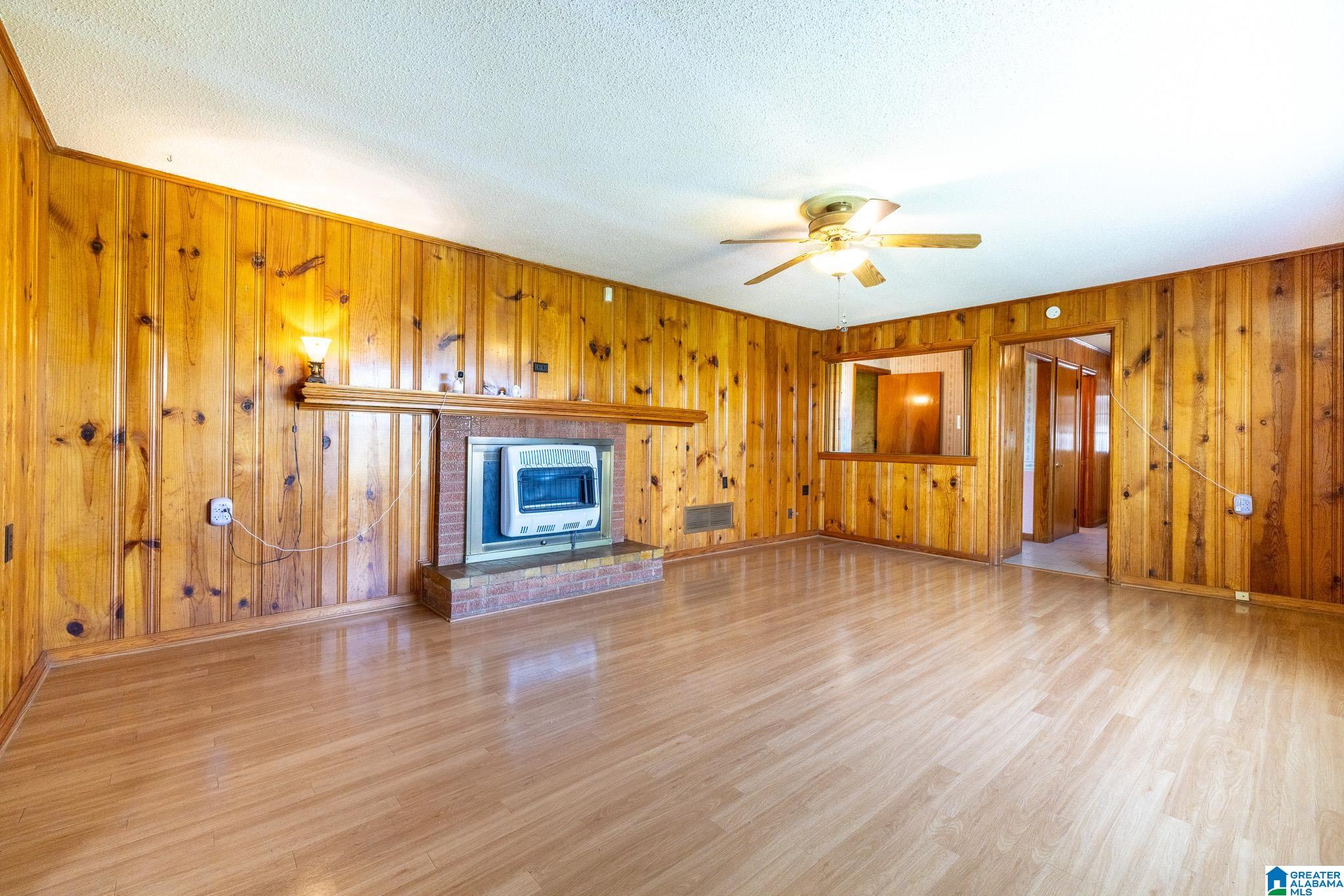 418 CEDAR TREE STREET