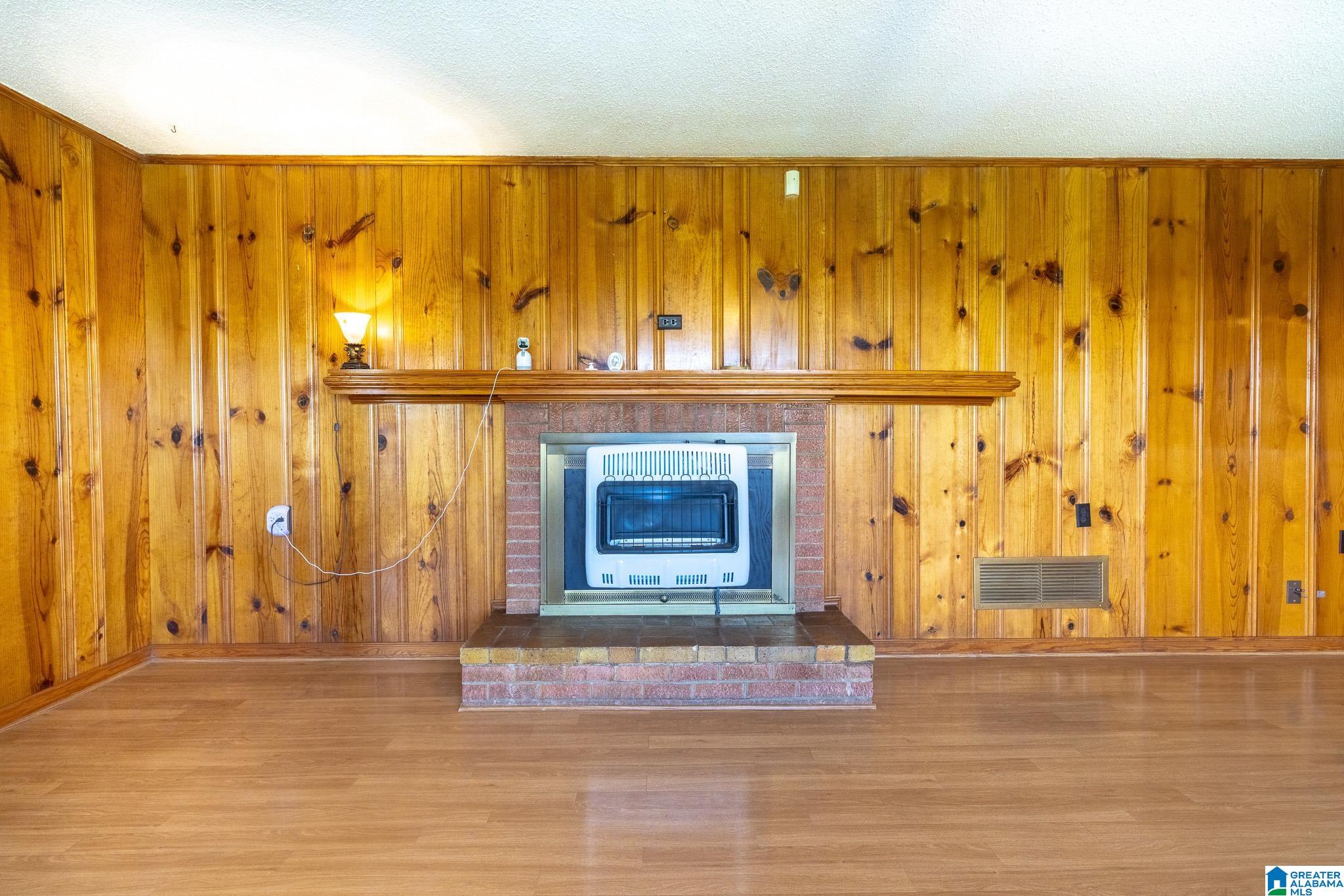 418 CEDAR TREE STREET