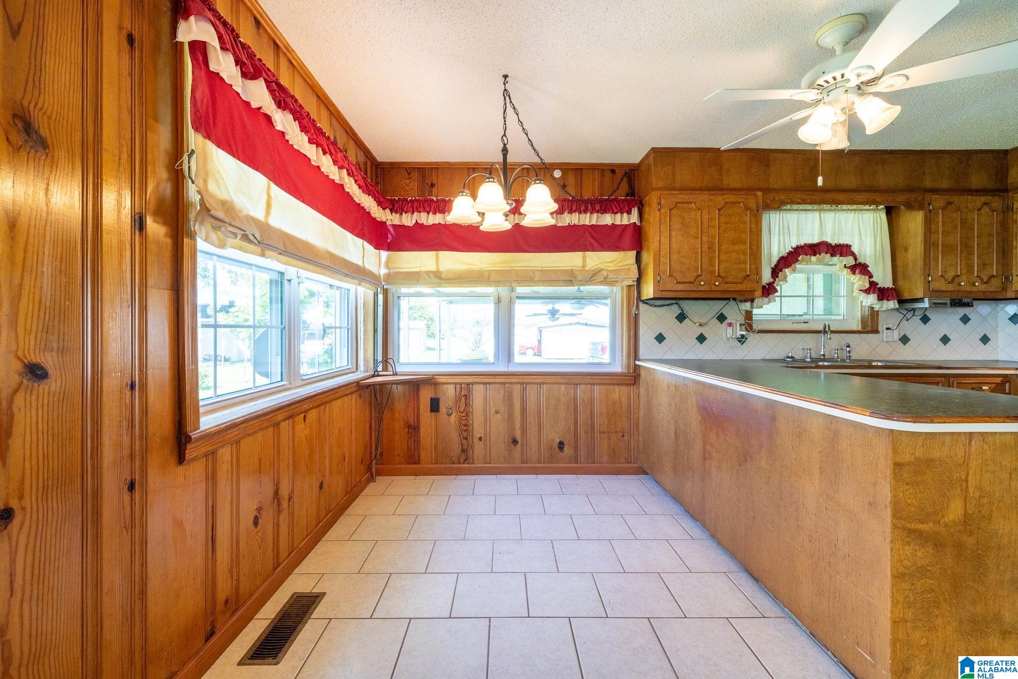 418 CEDAR TREE STREET