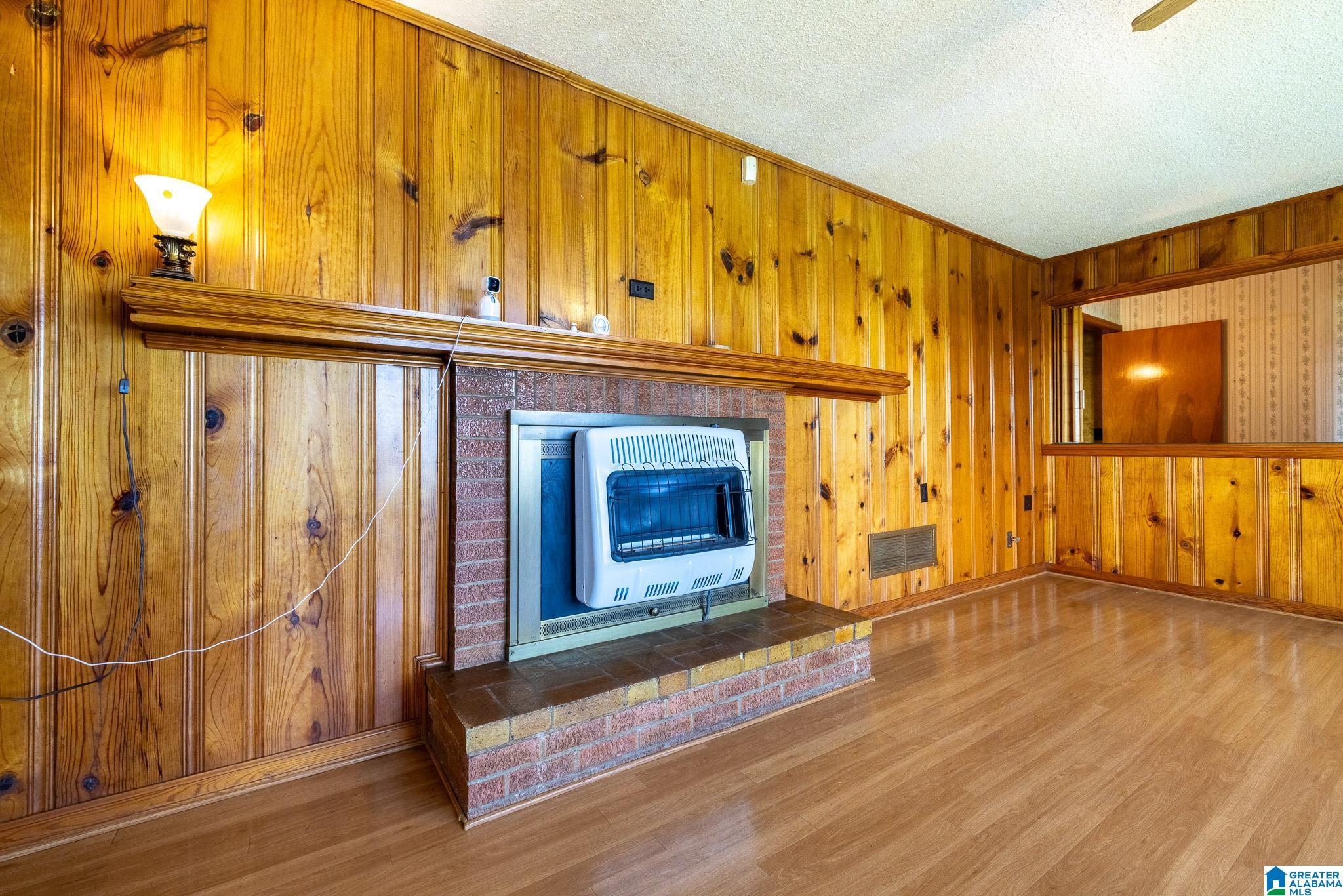 418 CEDAR TREE STREET