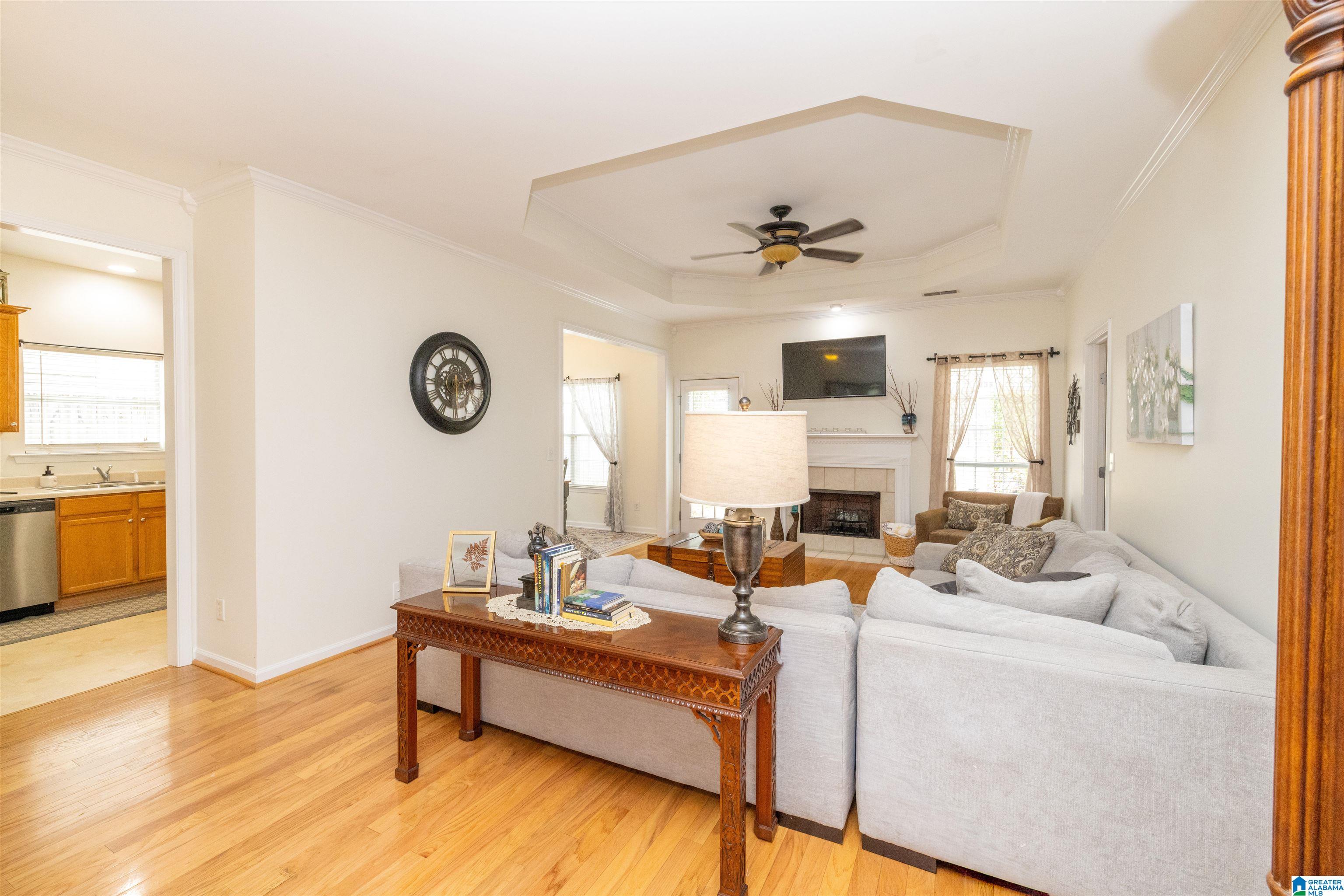 1068 WINDSOR PARKWAY
