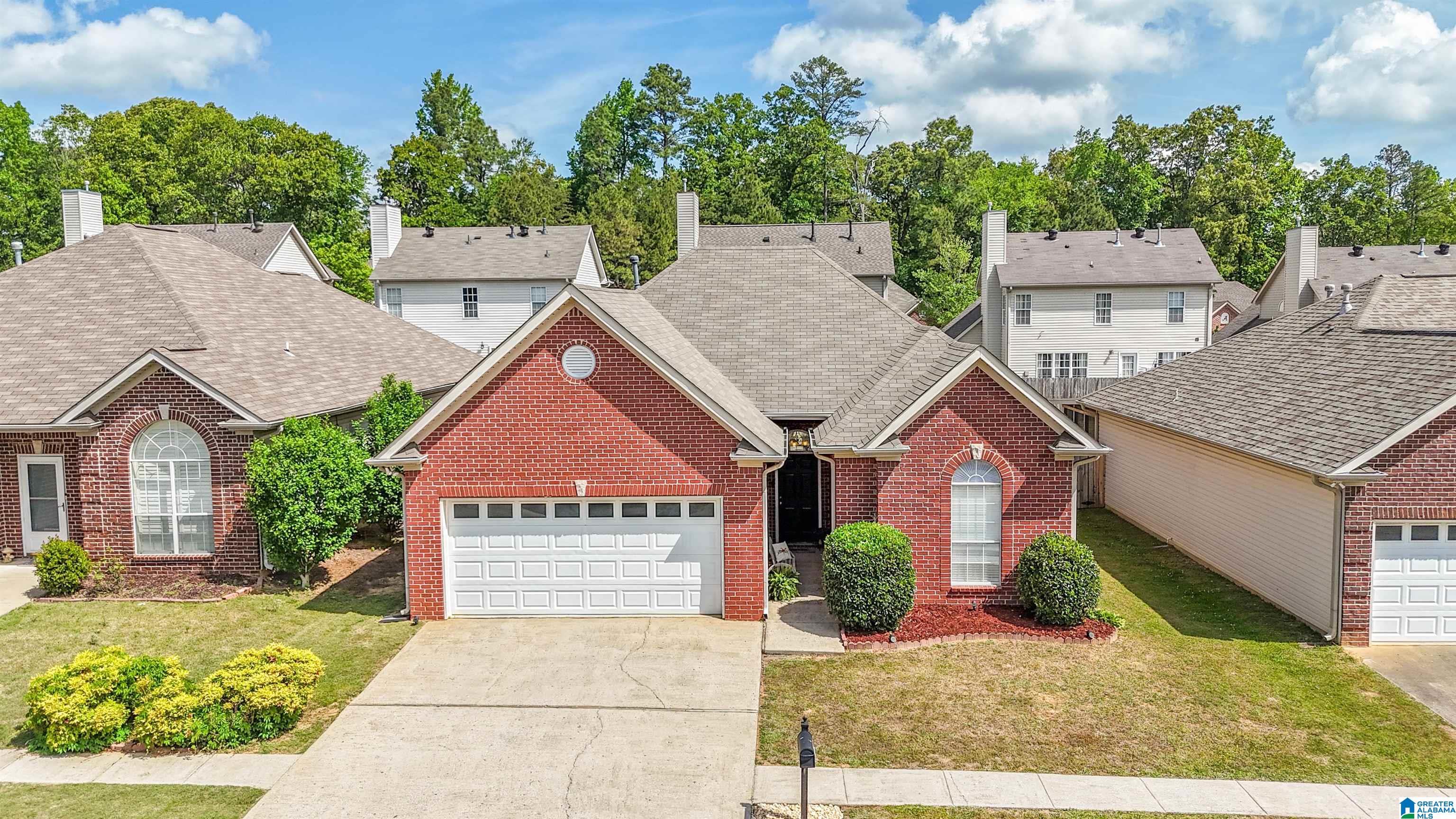 1068 WINDSOR PARKWAY
