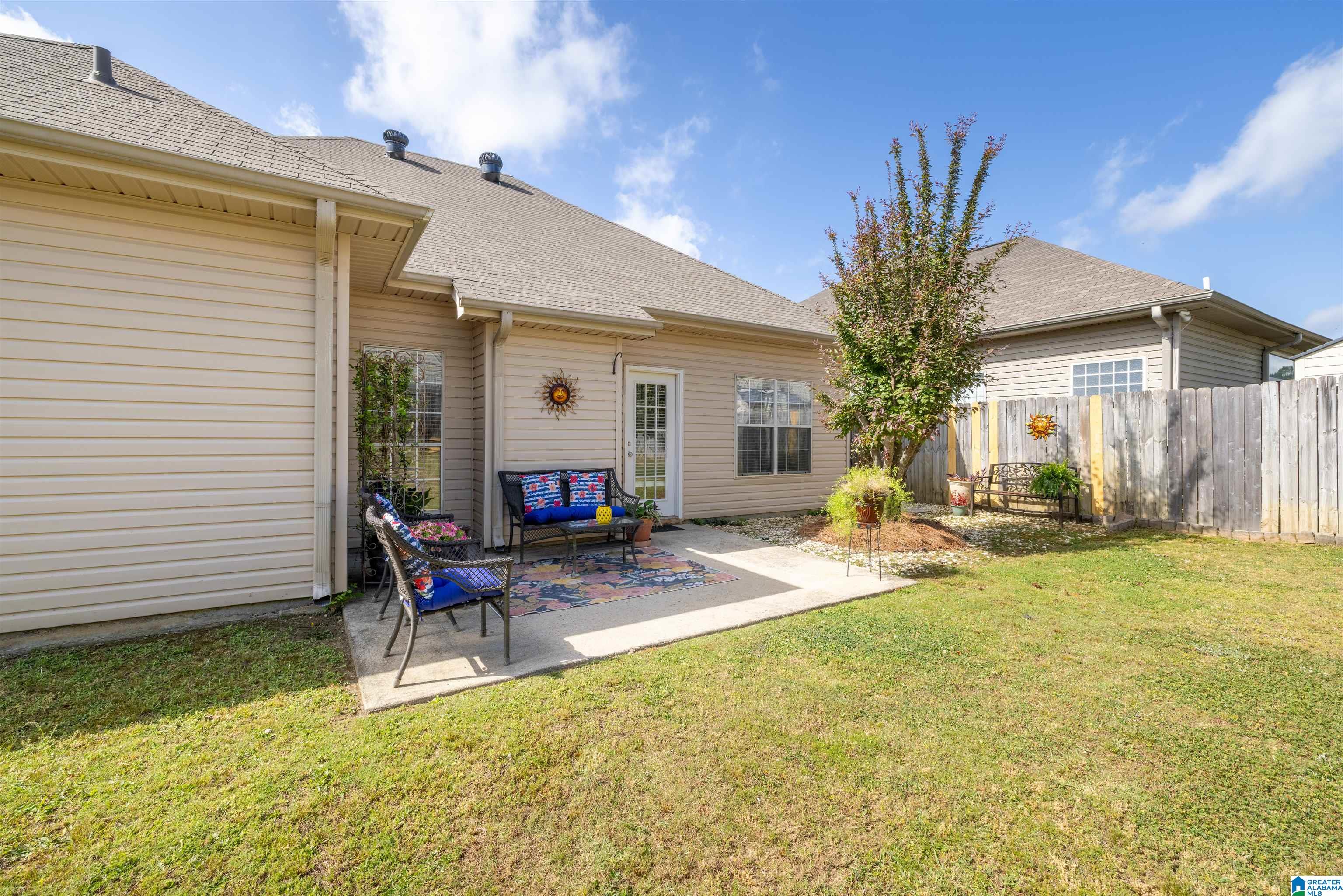 1068 WINDSOR PARKWAY