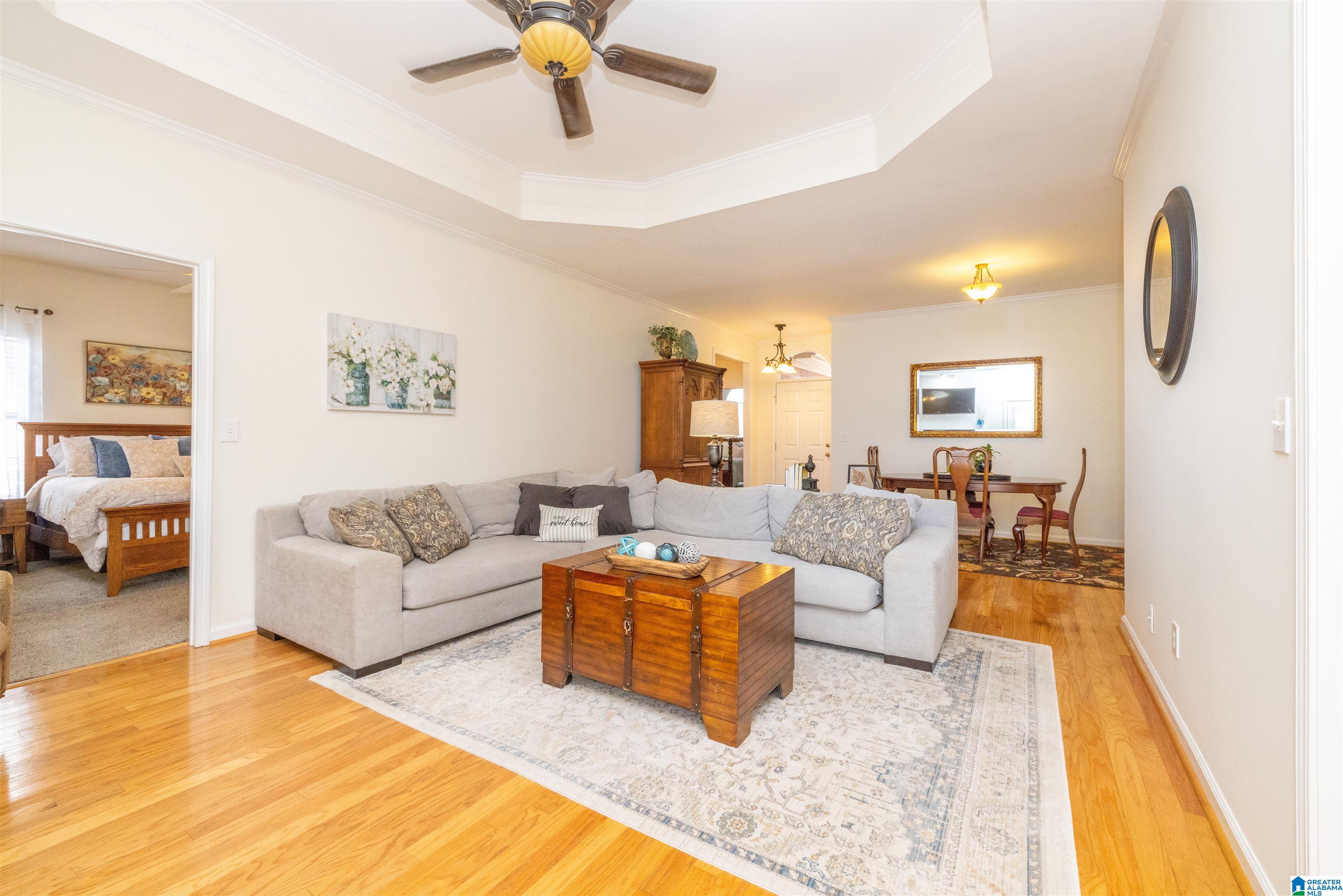 1068 WINDSOR PARKWAY