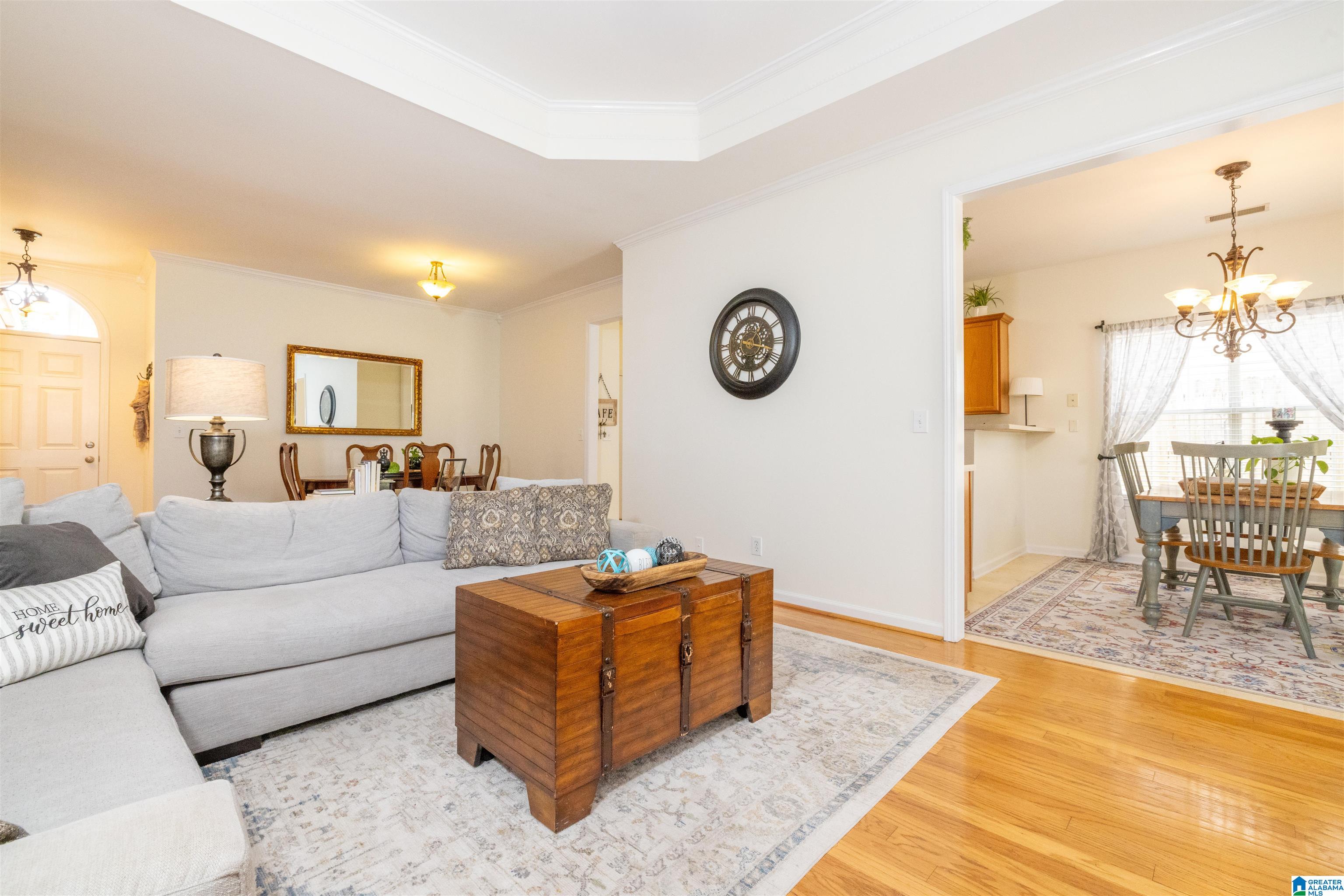 1068 WINDSOR PARKWAY