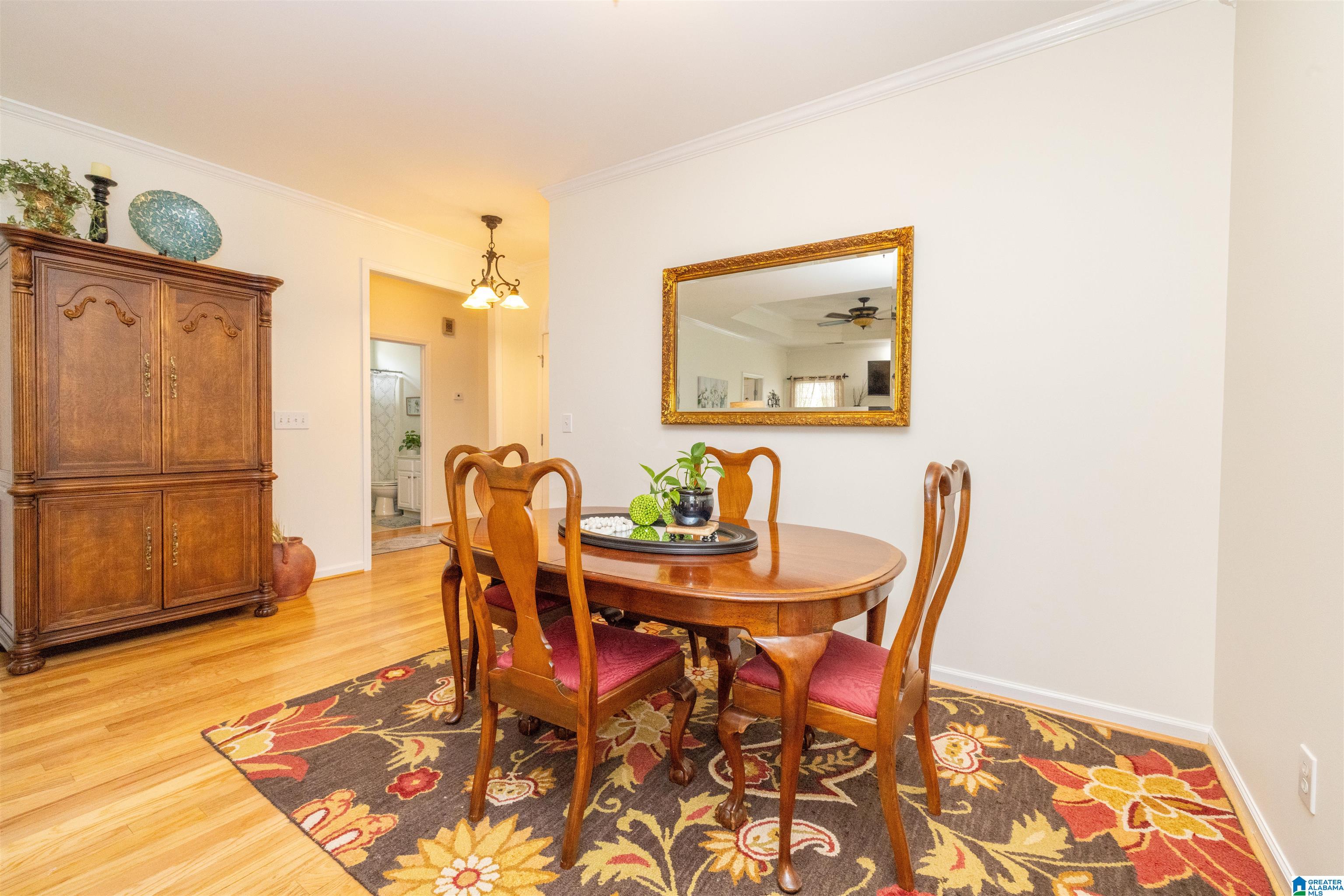 1068 WINDSOR PARKWAY