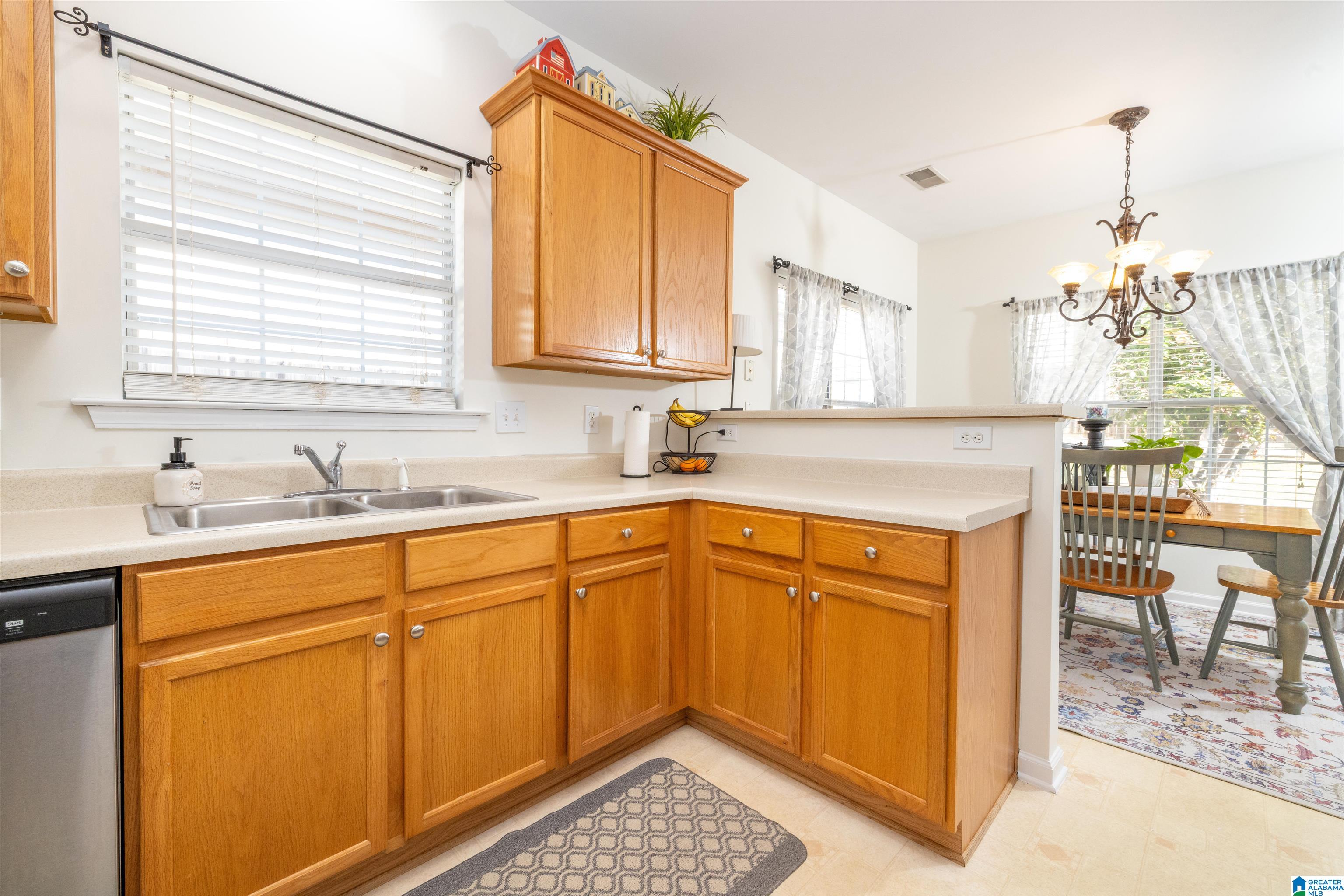 1068 WINDSOR PARKWAY