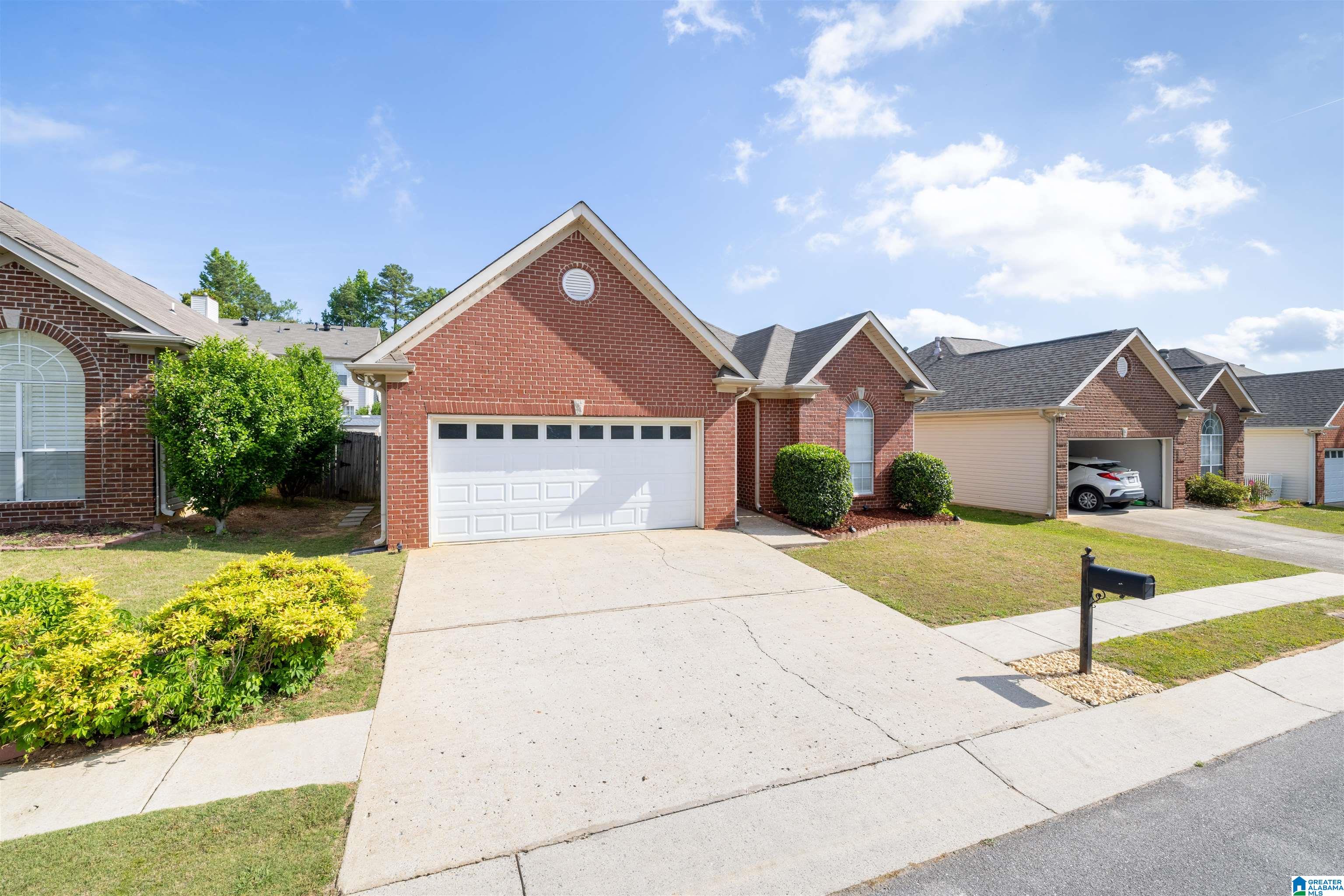 1068 WINDSOR PARKWAY