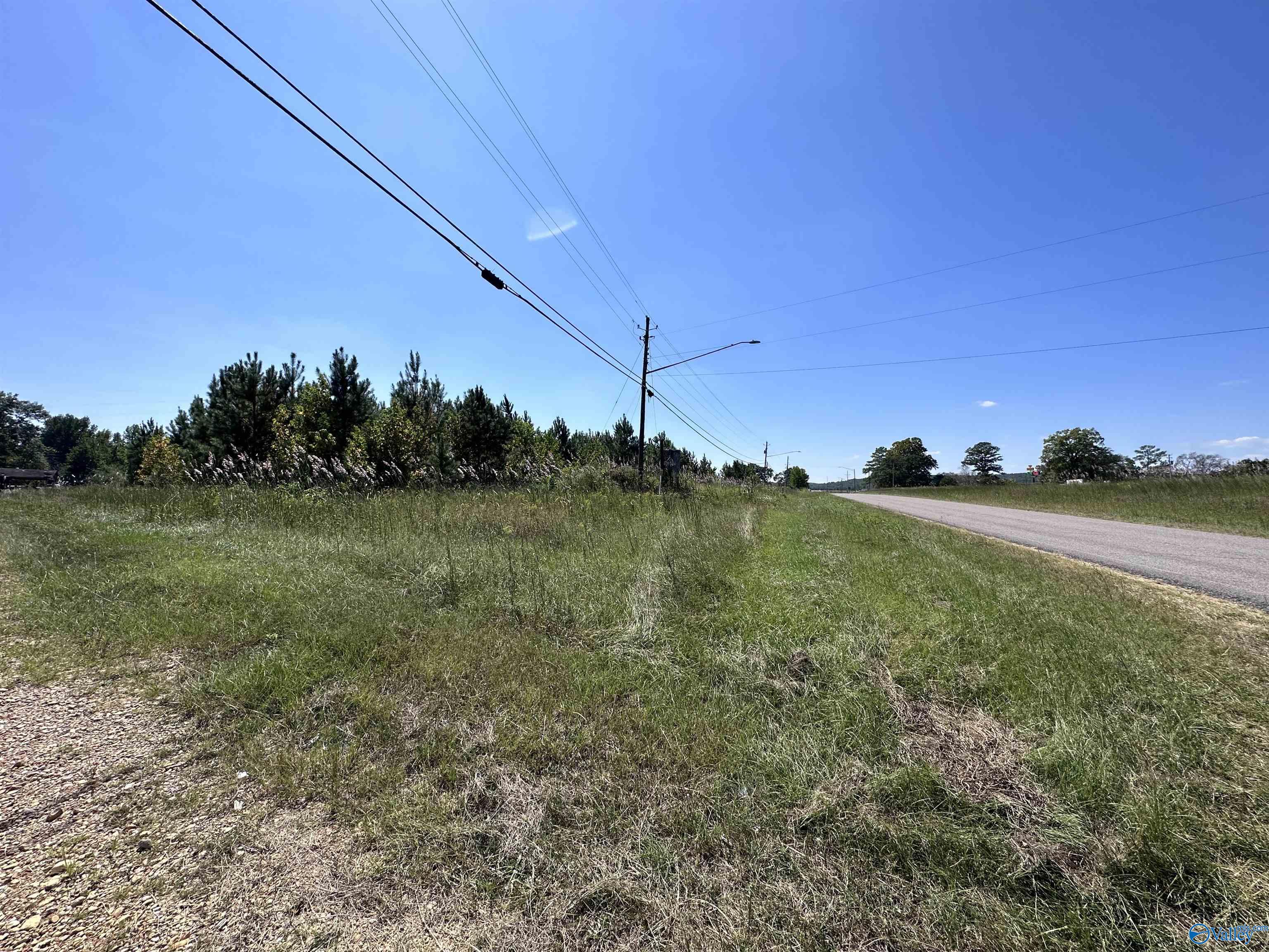 3.2 ACRES Hwy 35