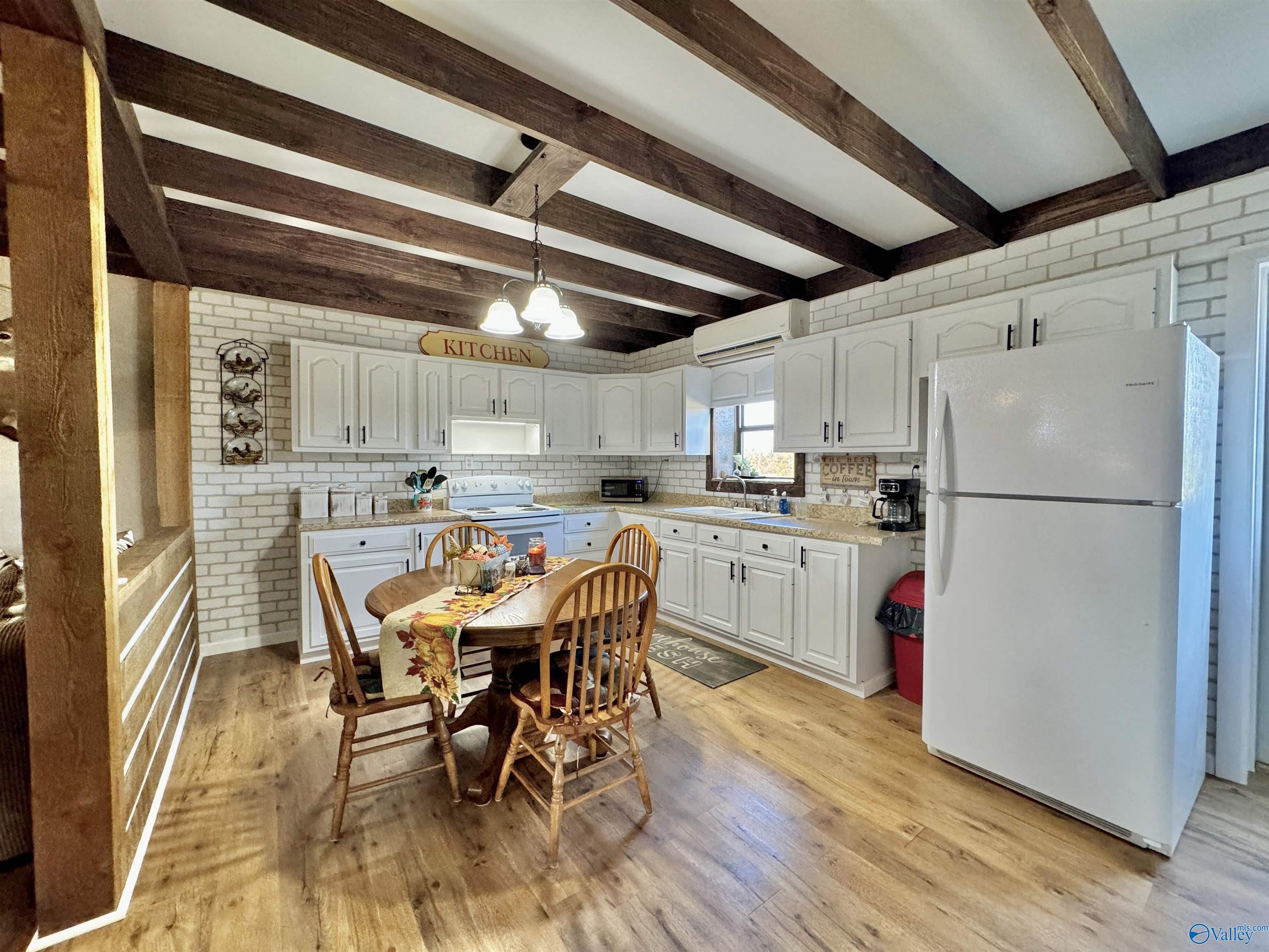 5921 County Highway 20