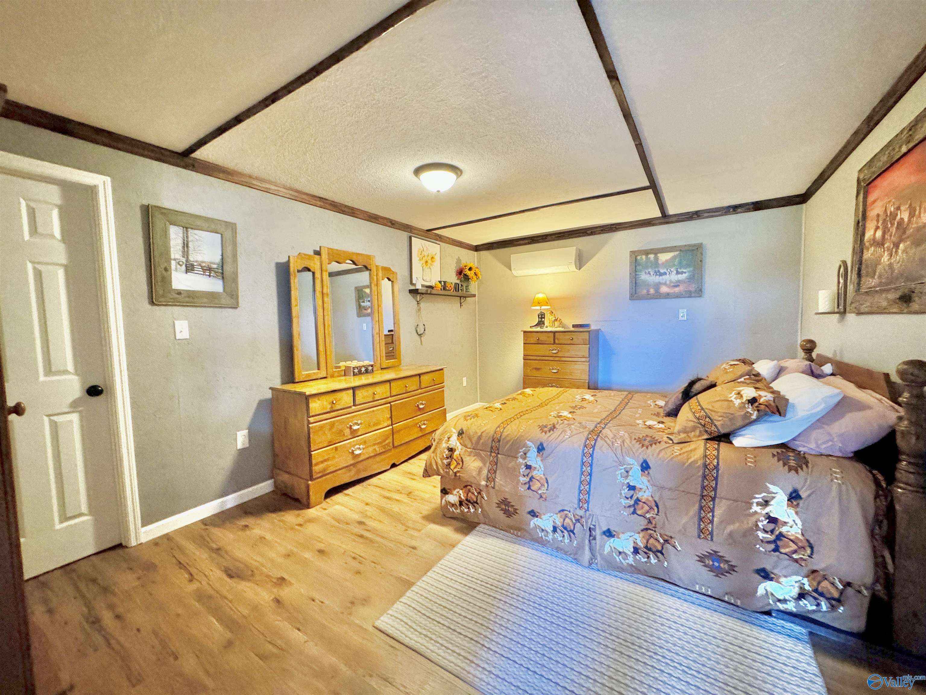5921 County Highway 20