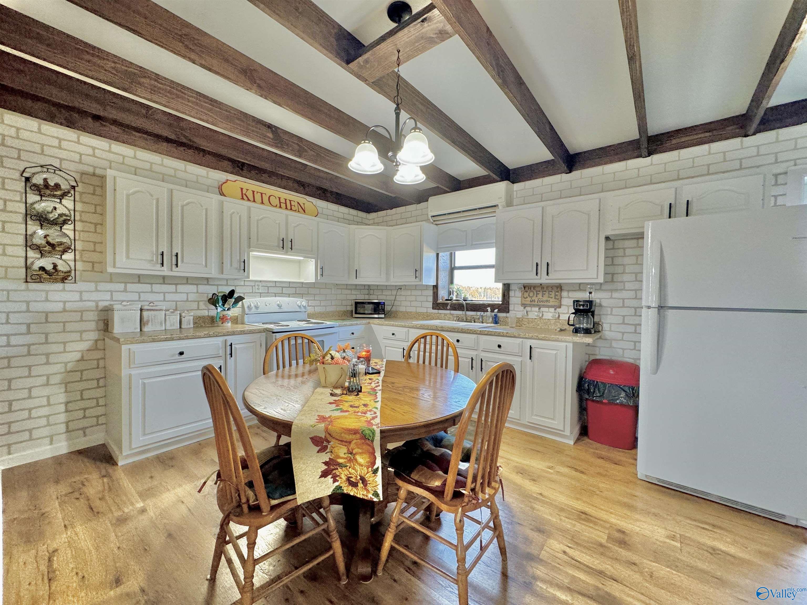 5921 County Highway 20