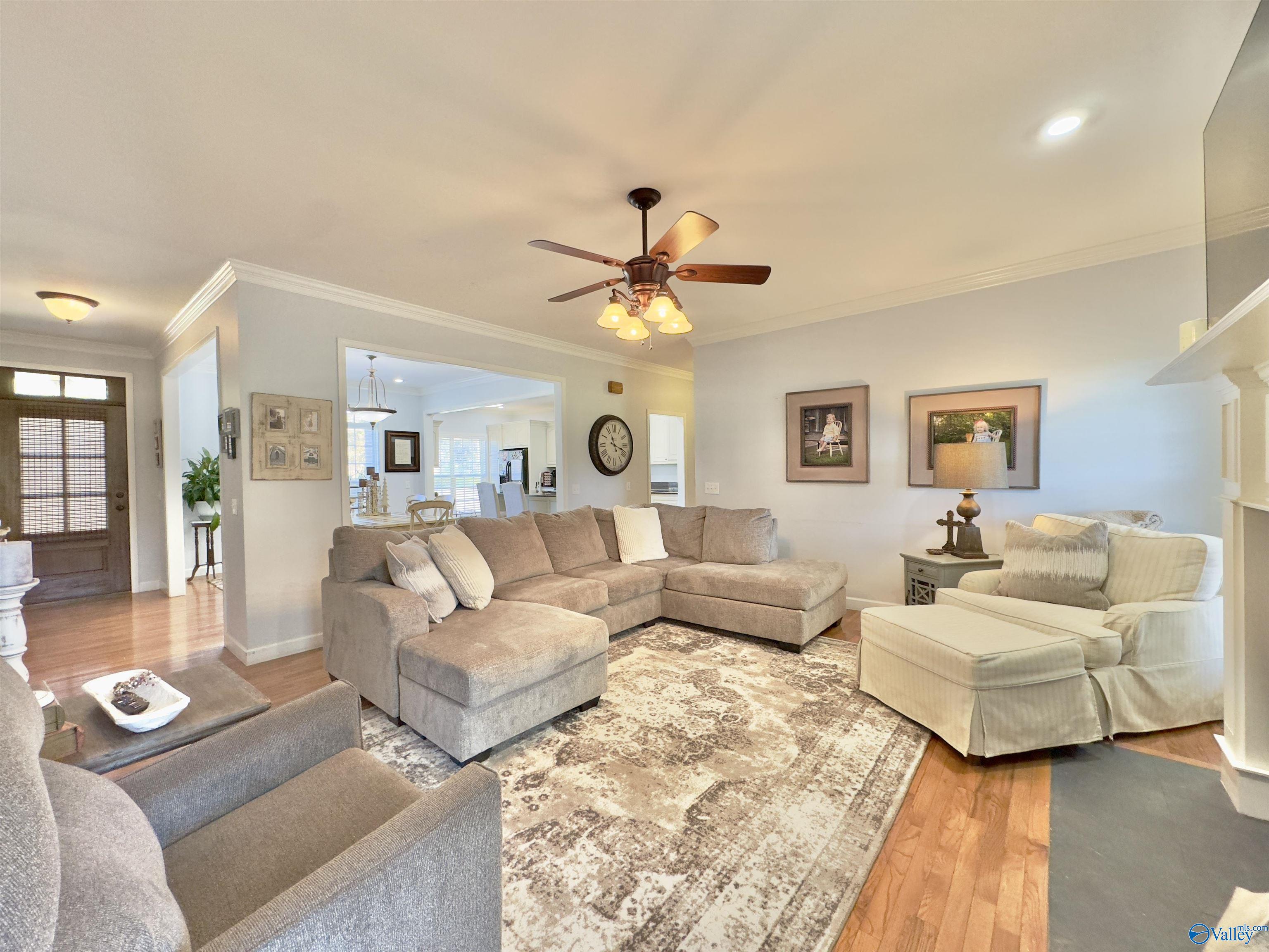 274 Crown Pointe Lane