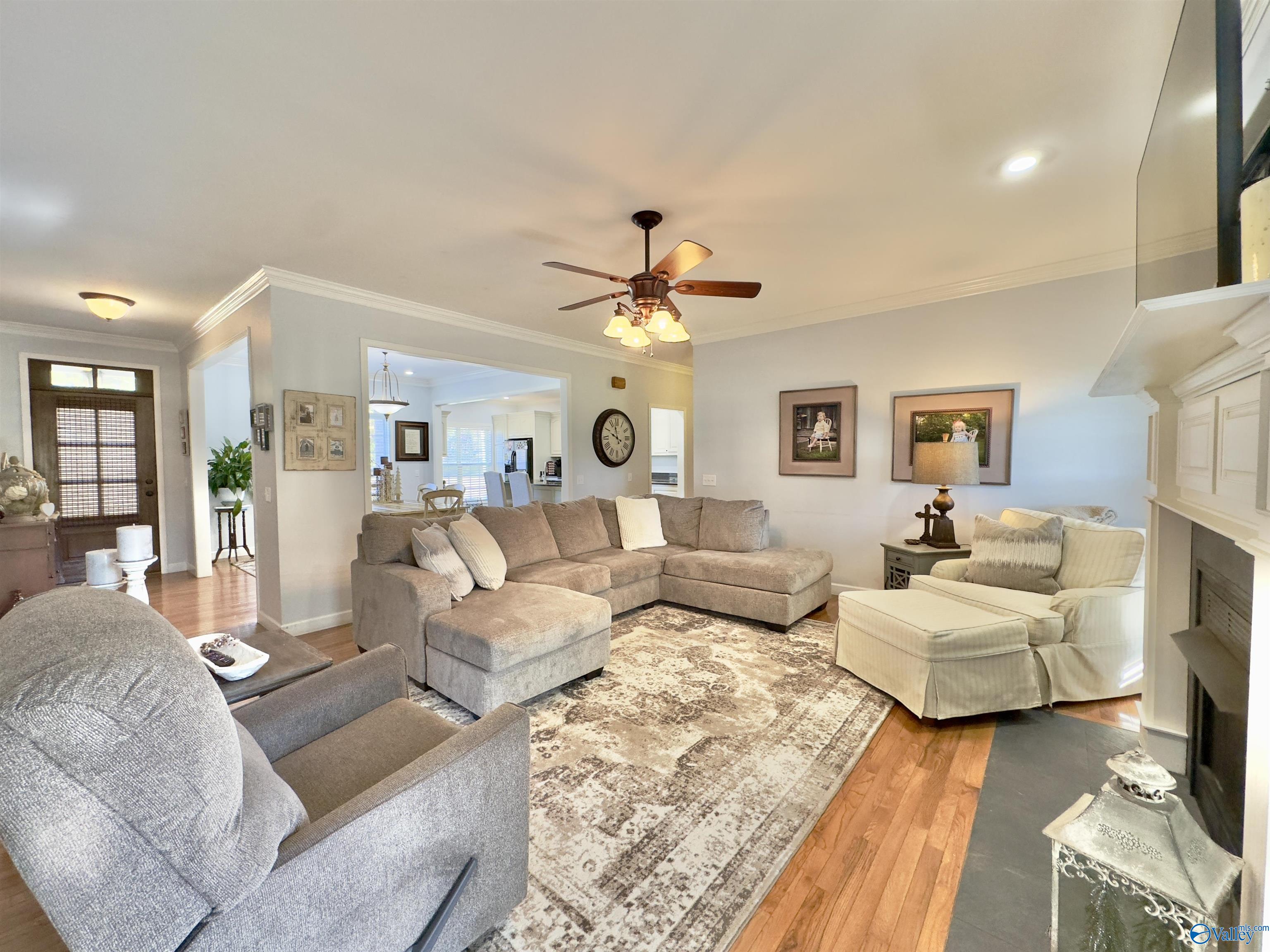 274 Crown Pointe Lane