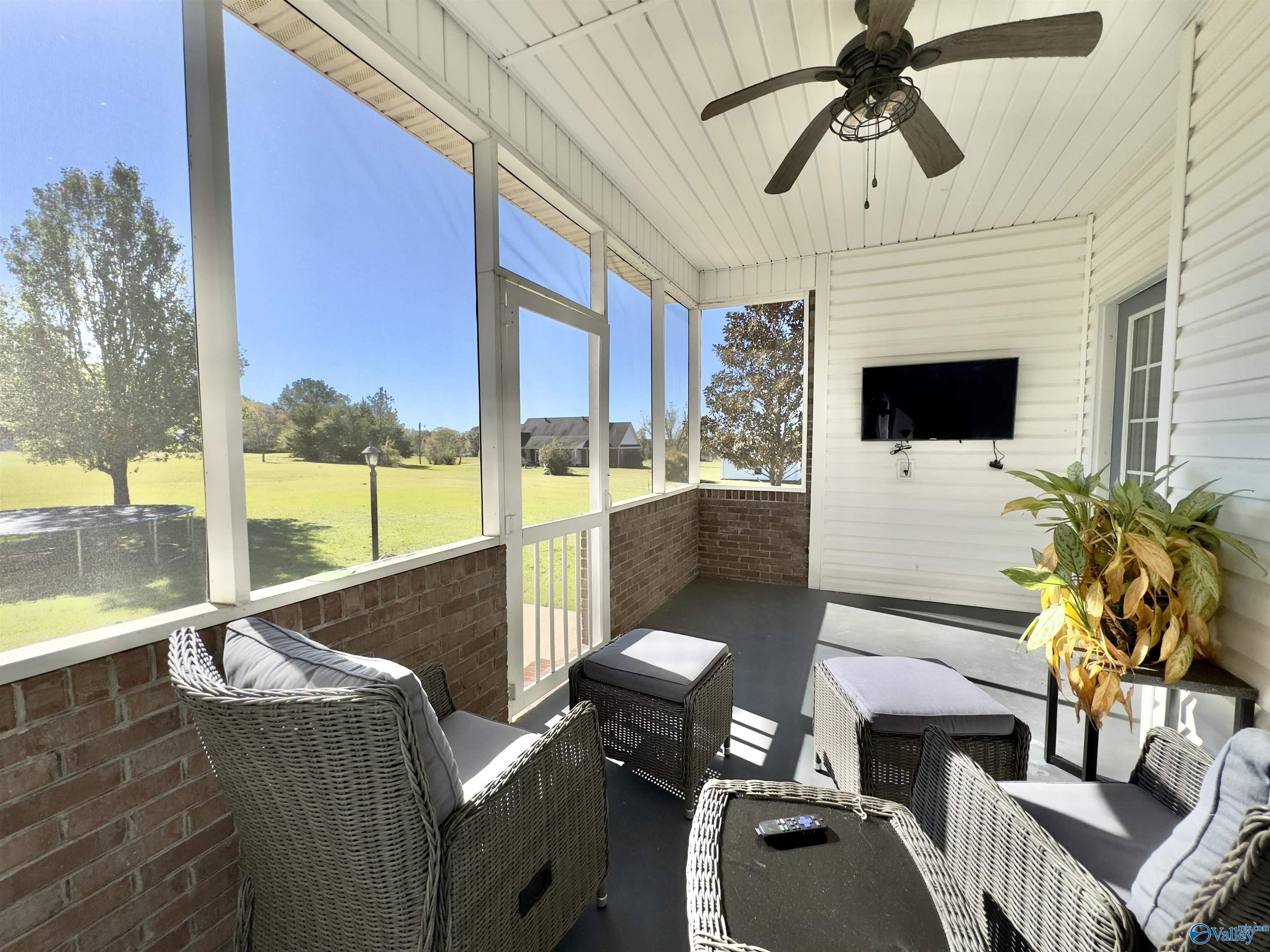 274 Crown Pointe Lane