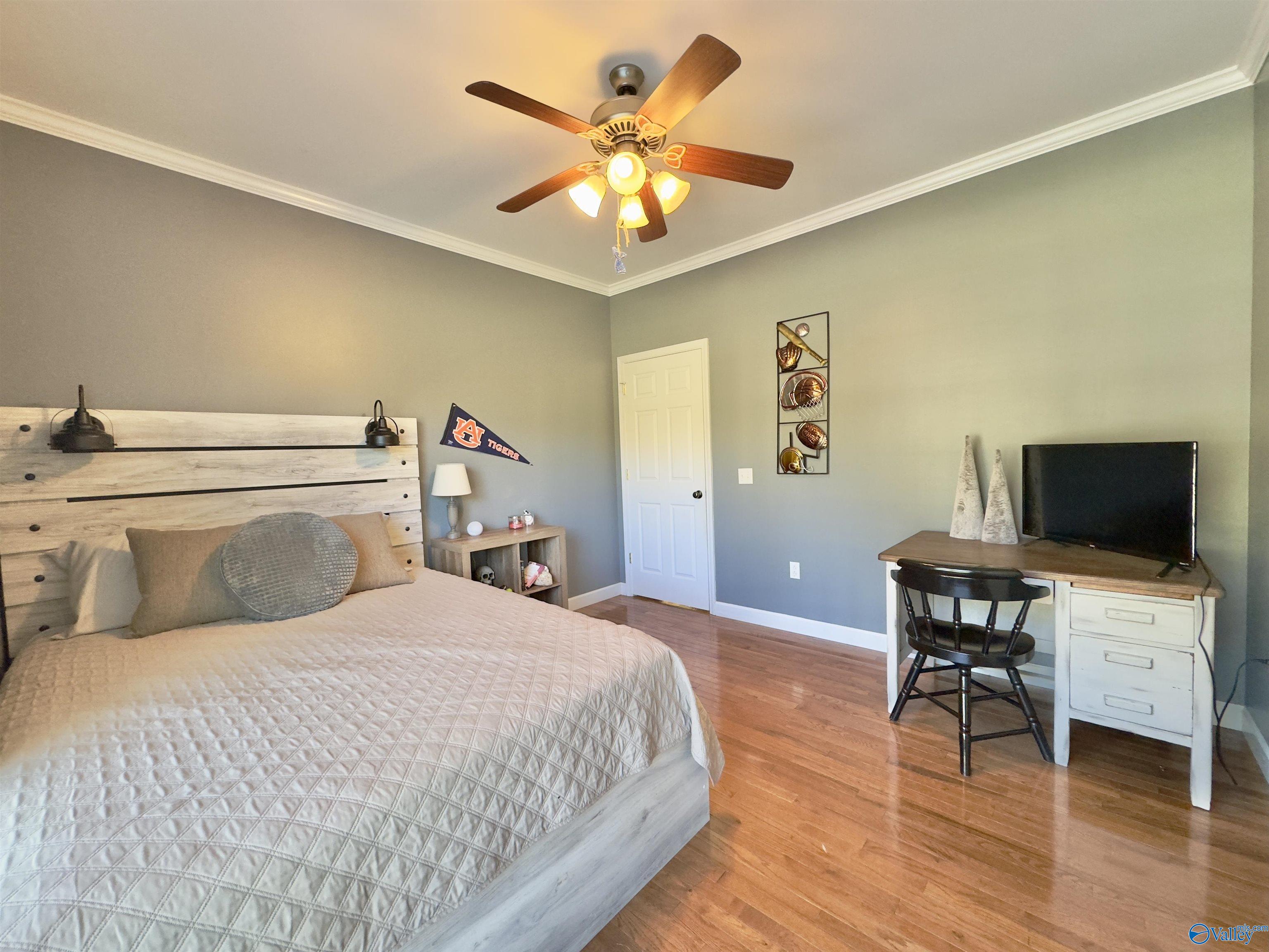 274 Crown Pointe Lane