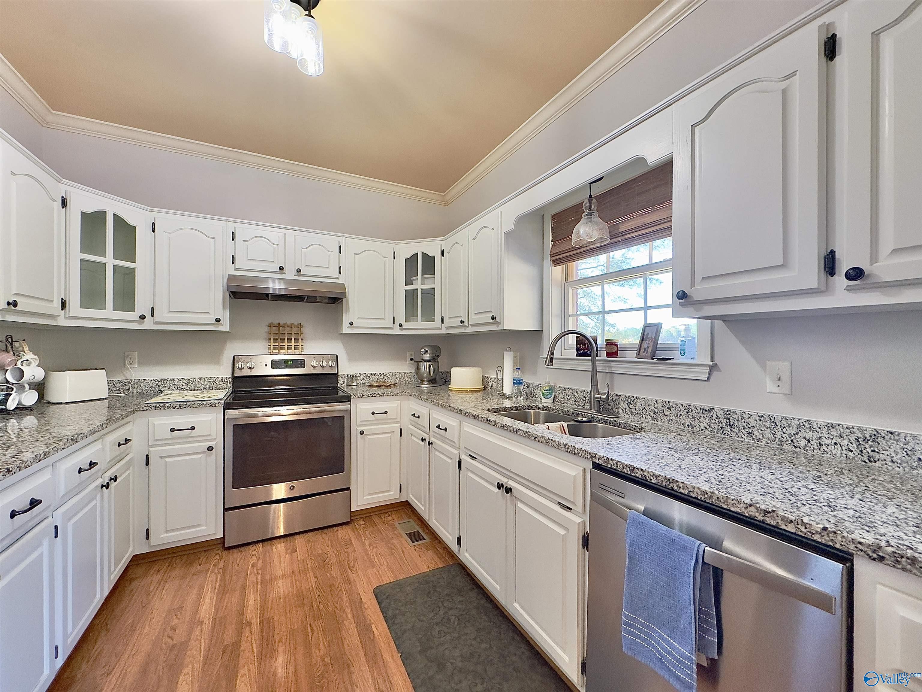 16275 State Highway 19
