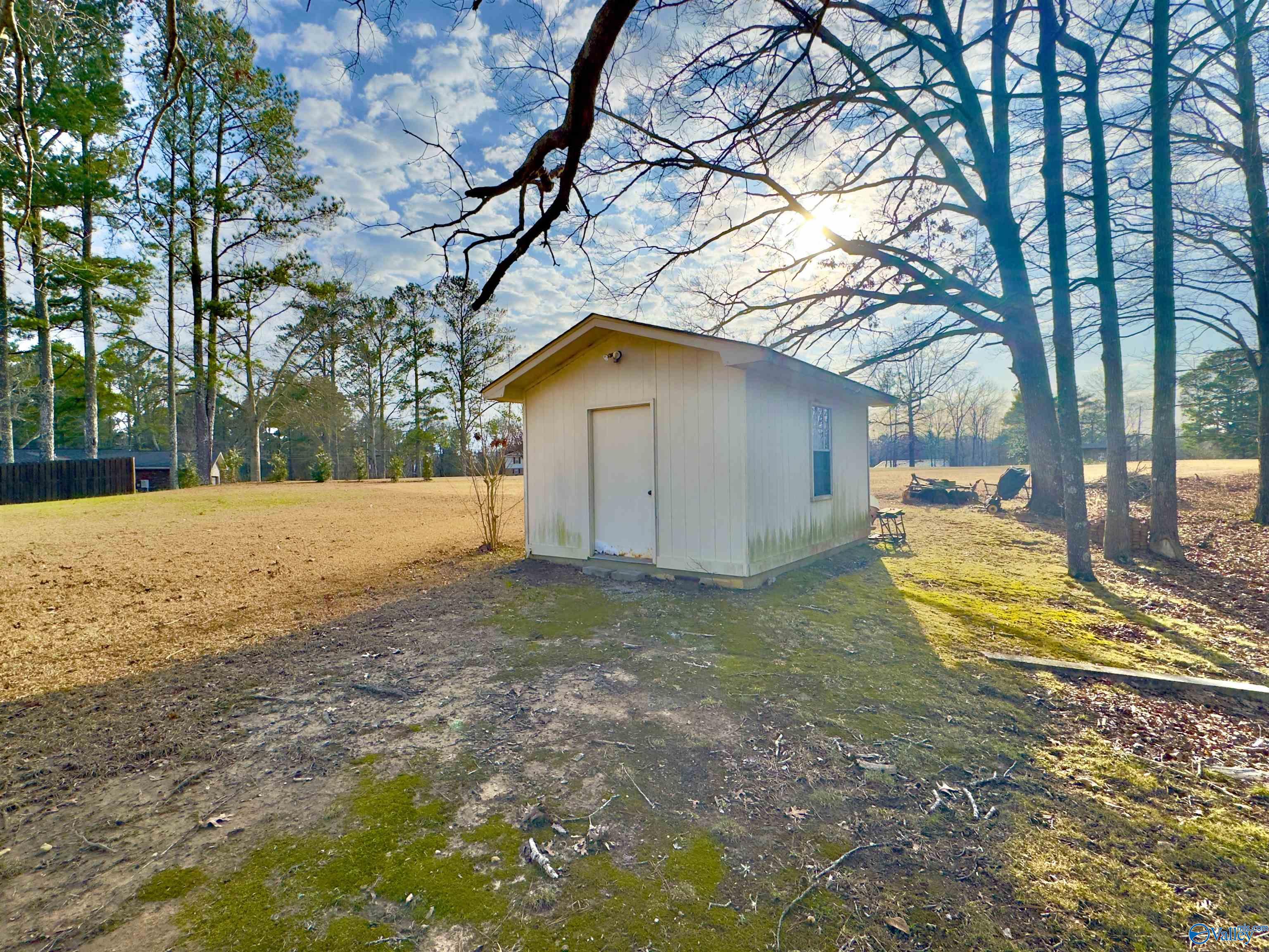 1271 Regency Place