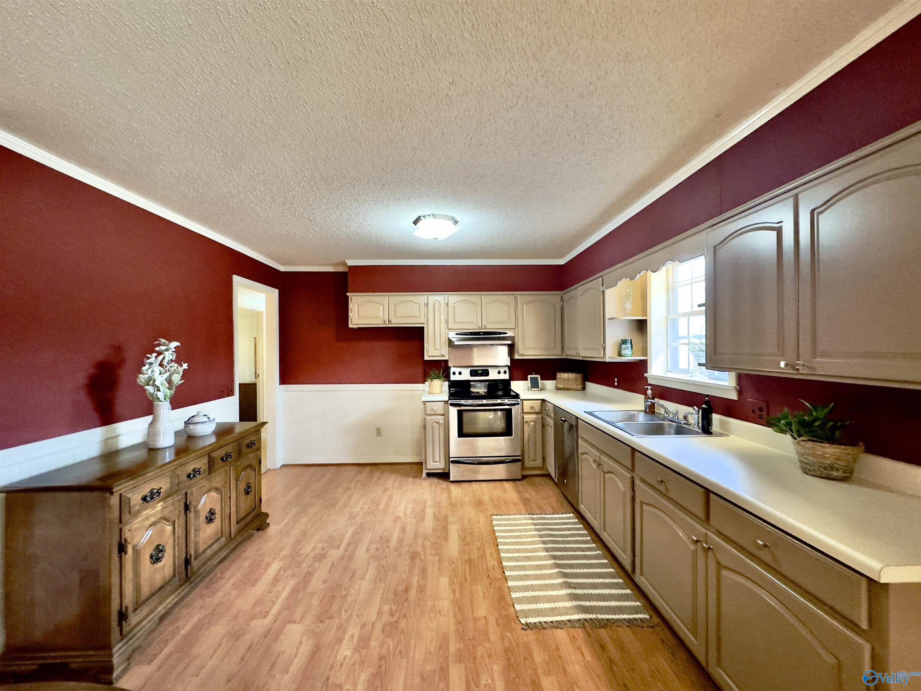 1271 Regency Place