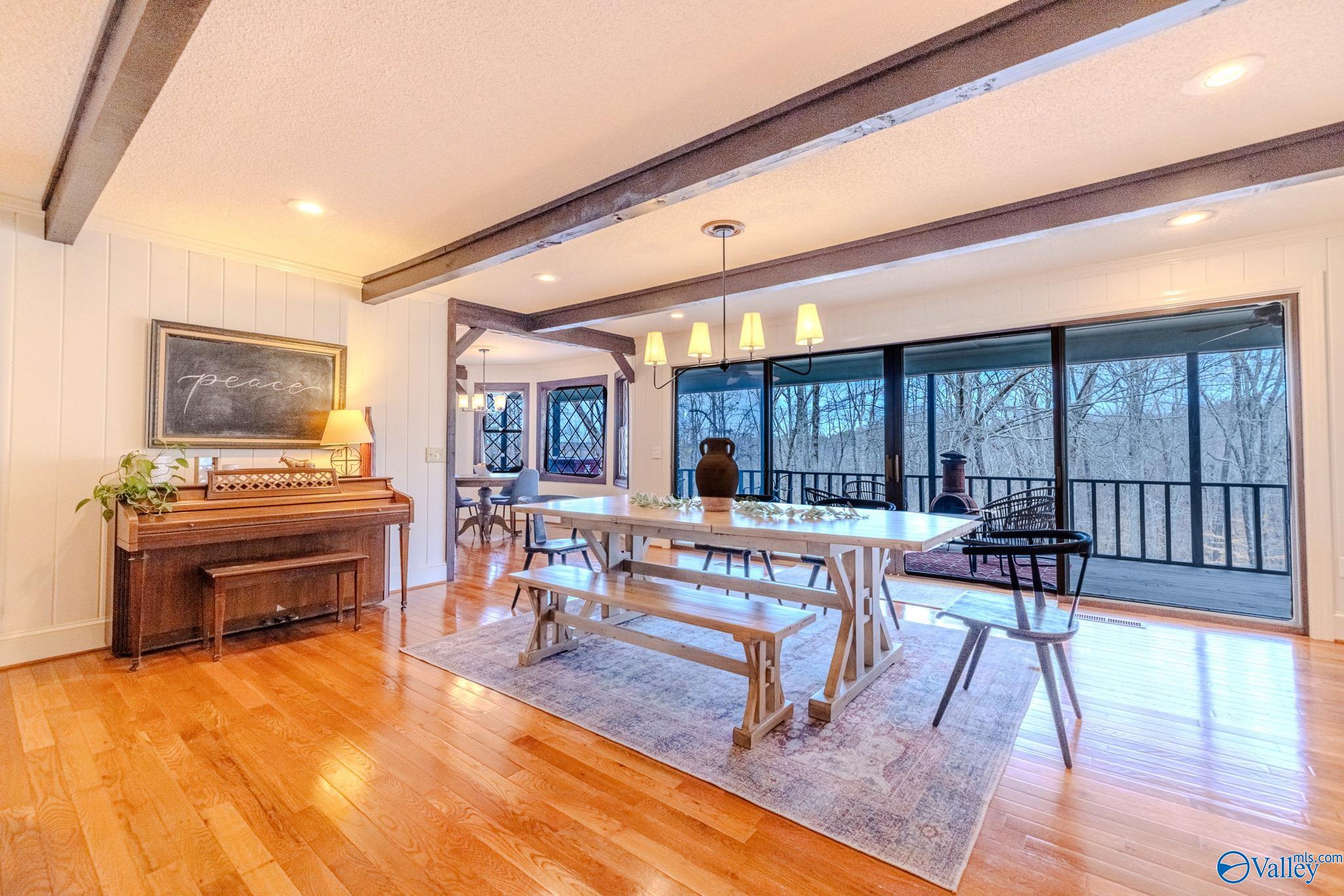 194 County Highway 1