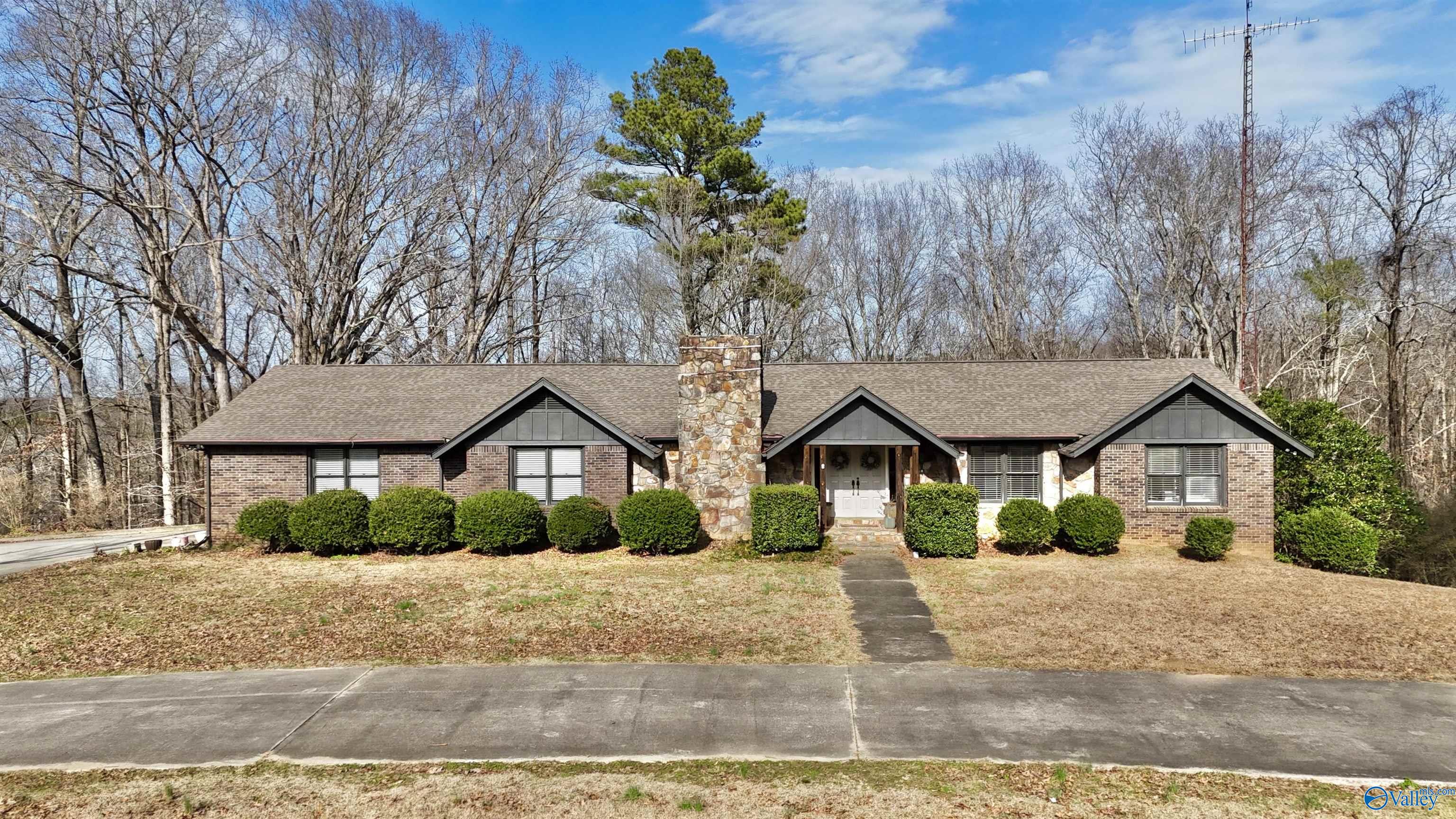 194 County Highway 1