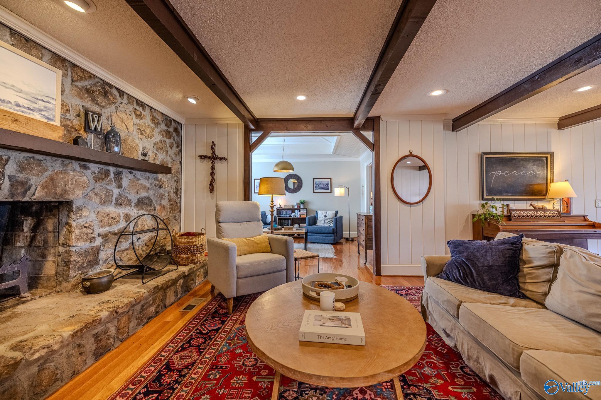 194 County Highway 1