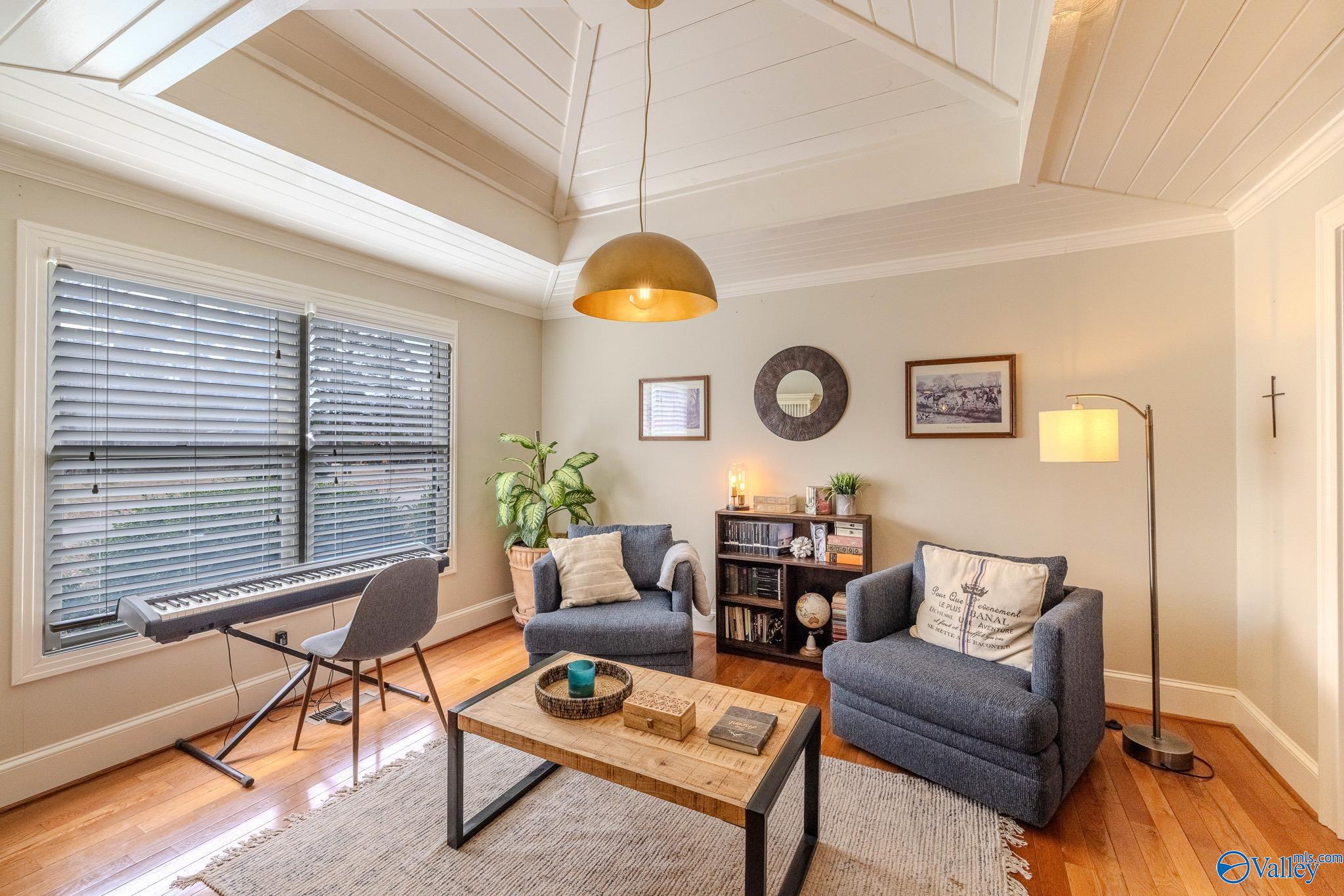 194 County Highway 1