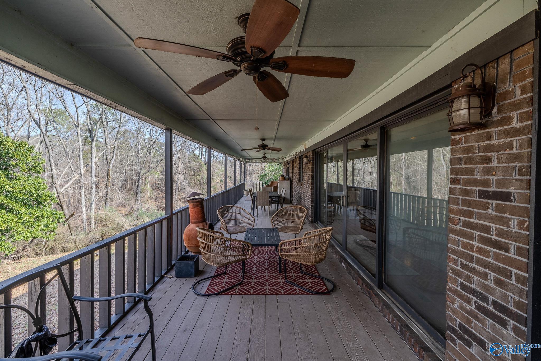 194 County Highway 1