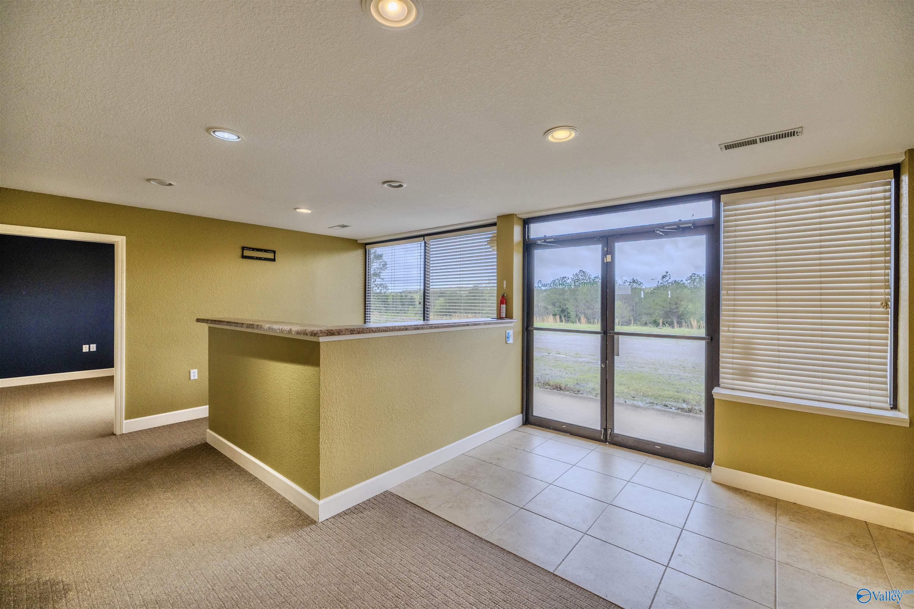 1600 Military Street N