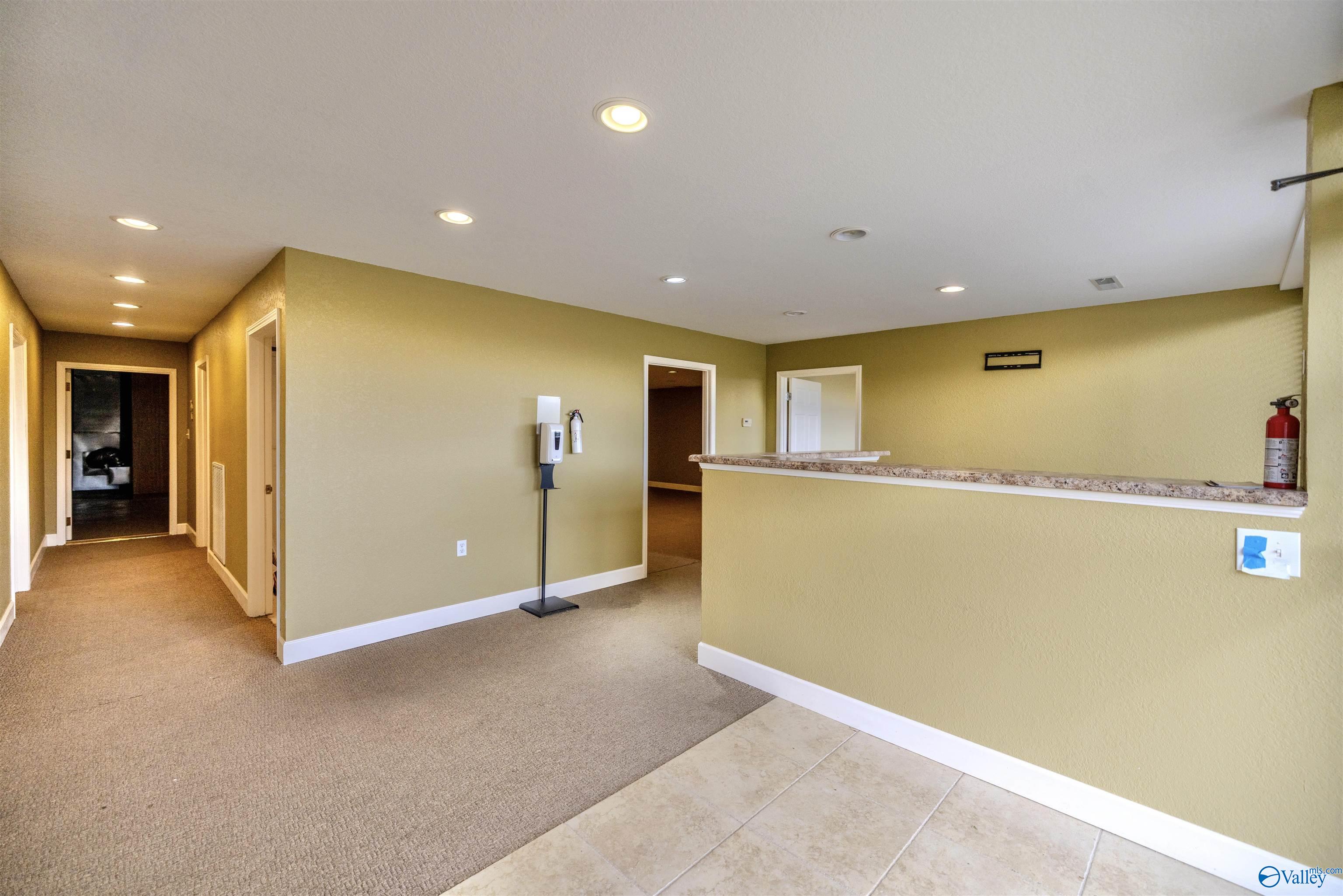 1600 Military Street N