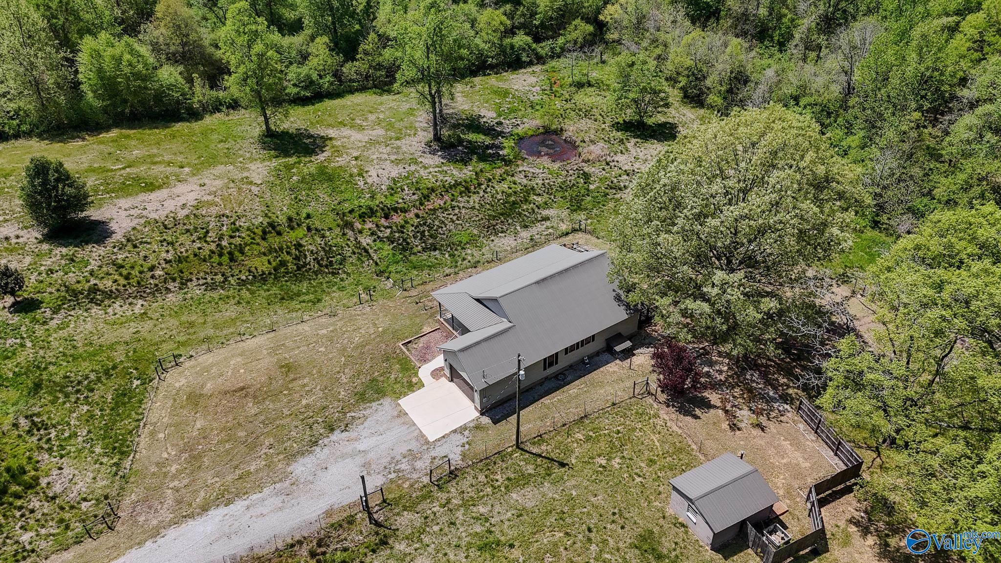 1865 County Road 131