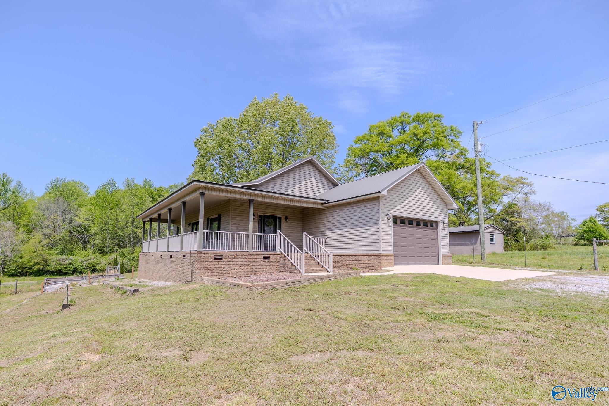 1865 County Road 131