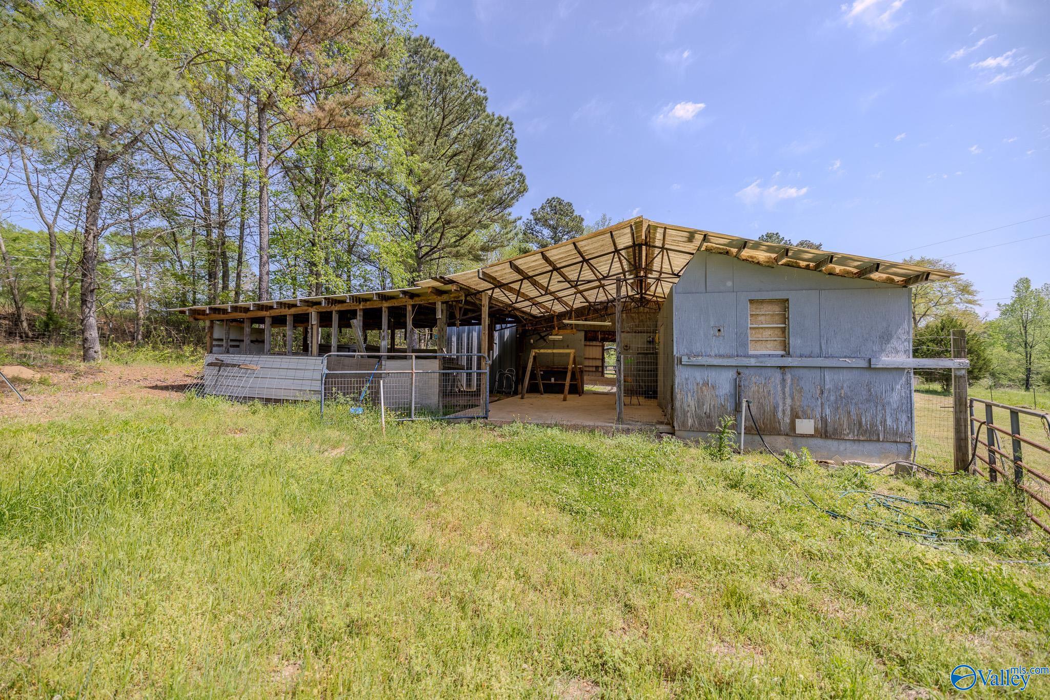 1865 County Road 131