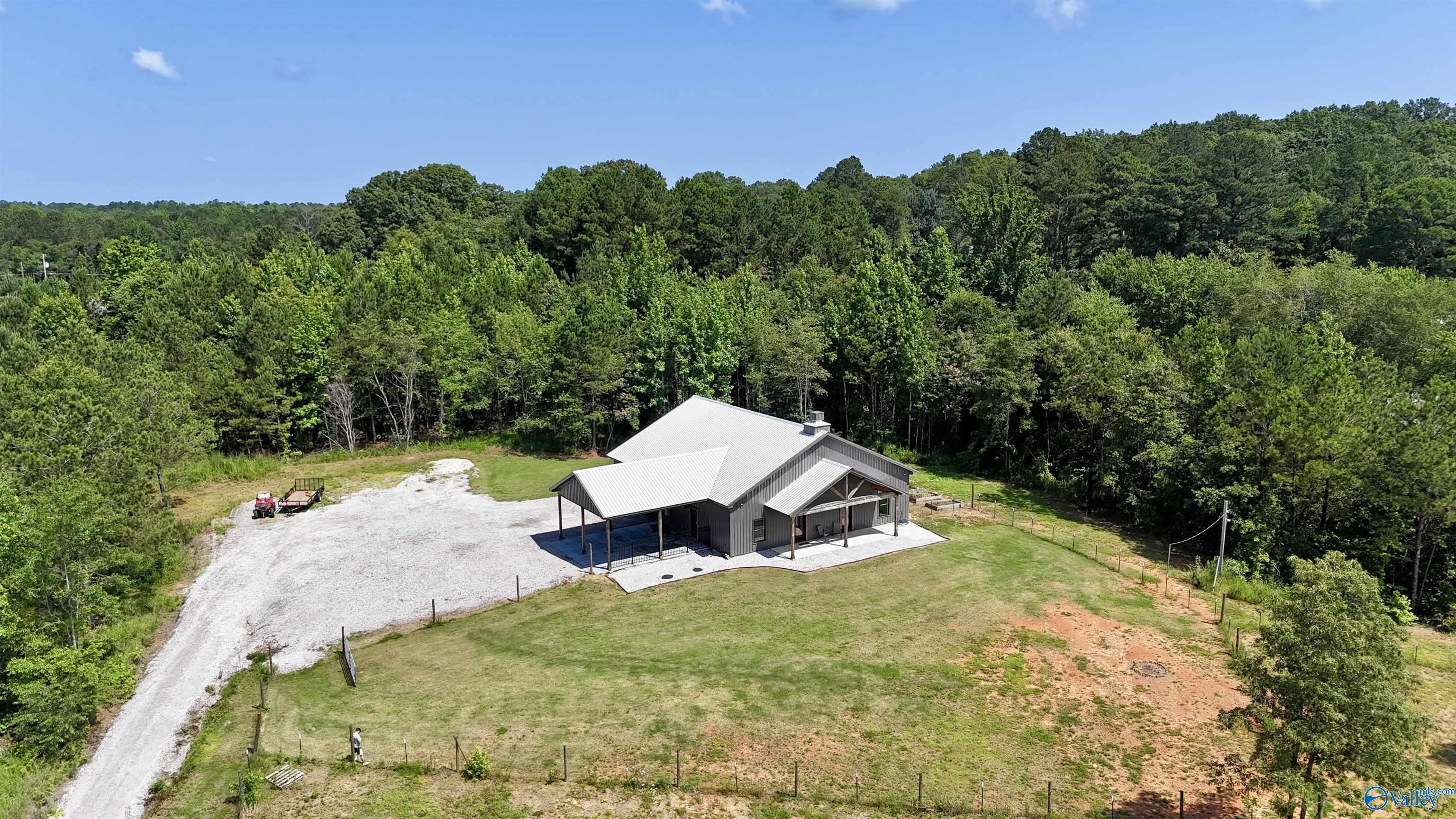 1081 County Highway 25