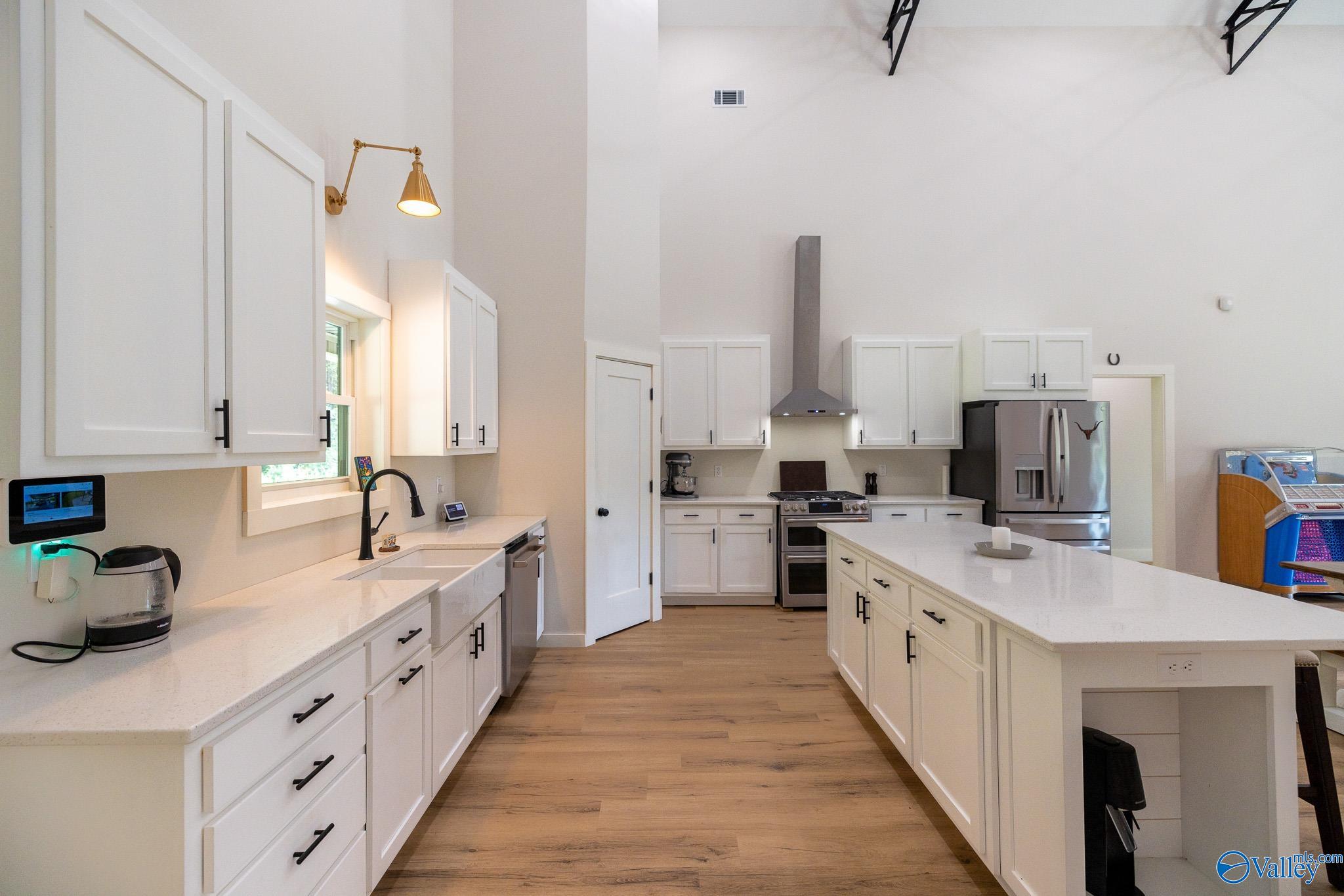 1081 County Highway 25