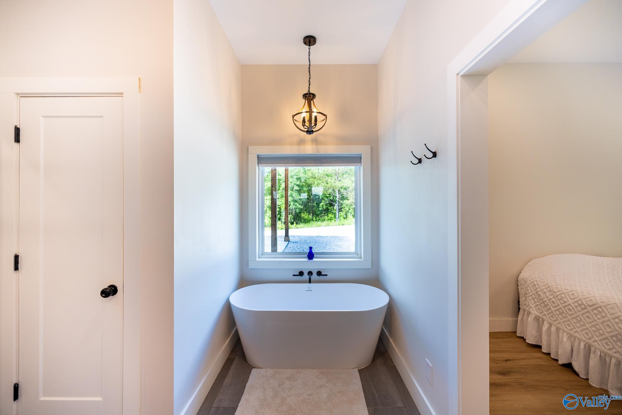 1081 County Highway 25