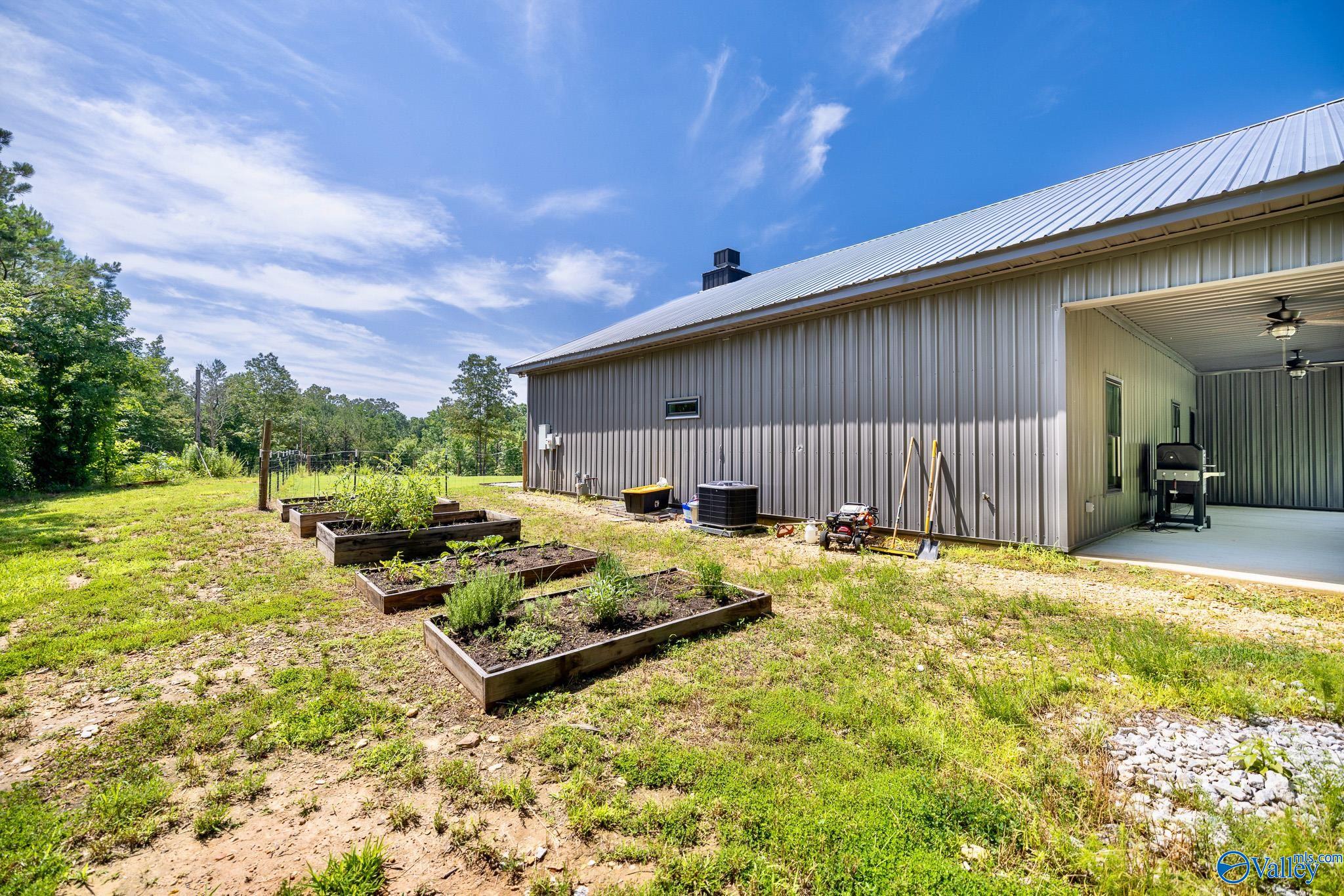 1081 County Highway 25