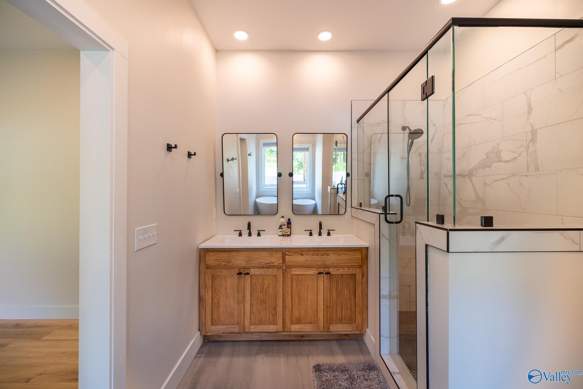 1081 County Highway 25