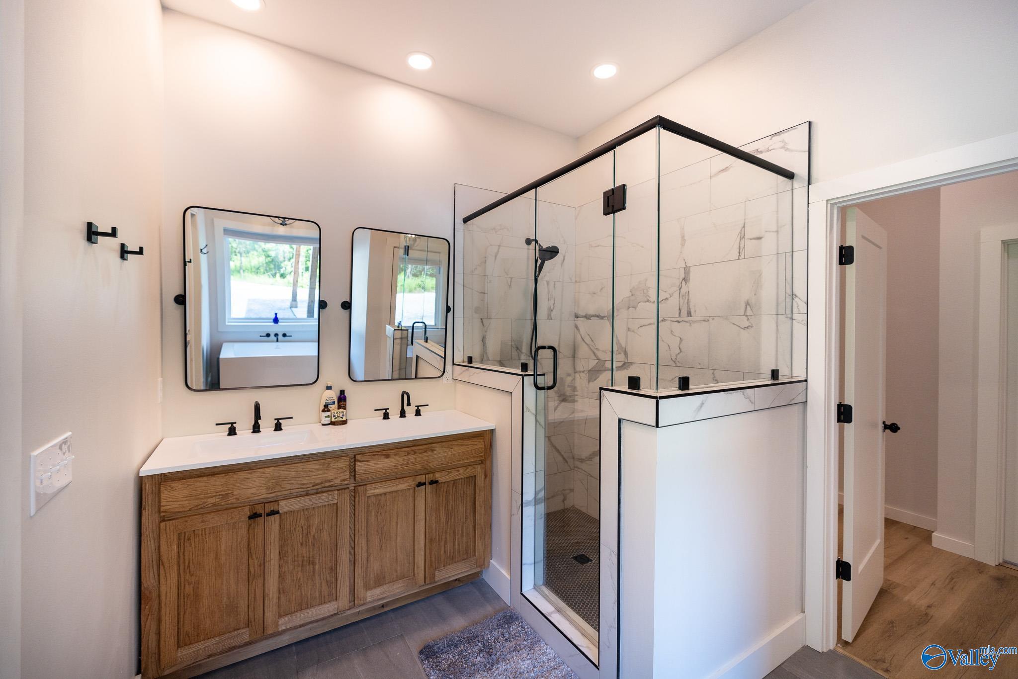 1081 County Highway 25