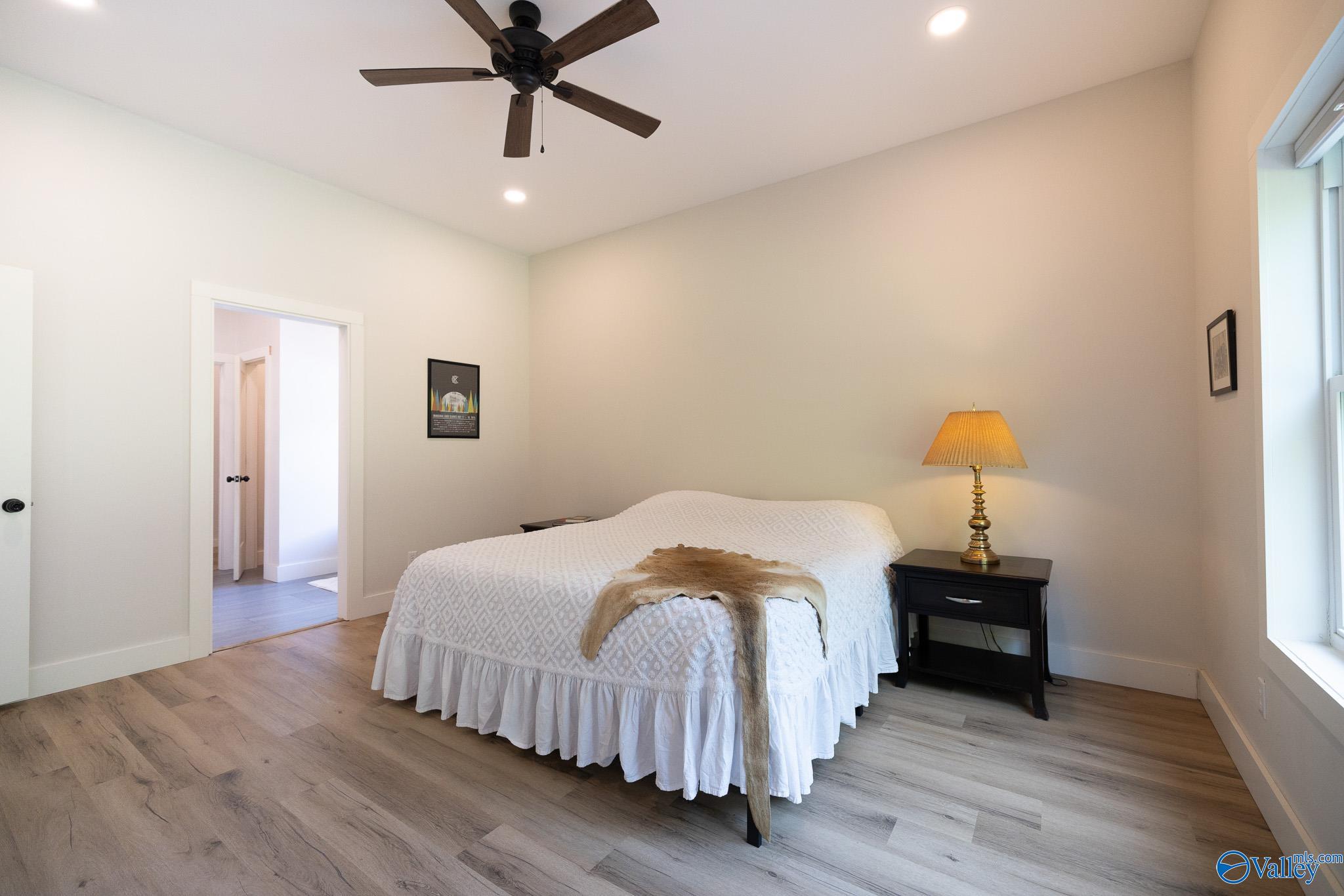 1081 County Highway 25