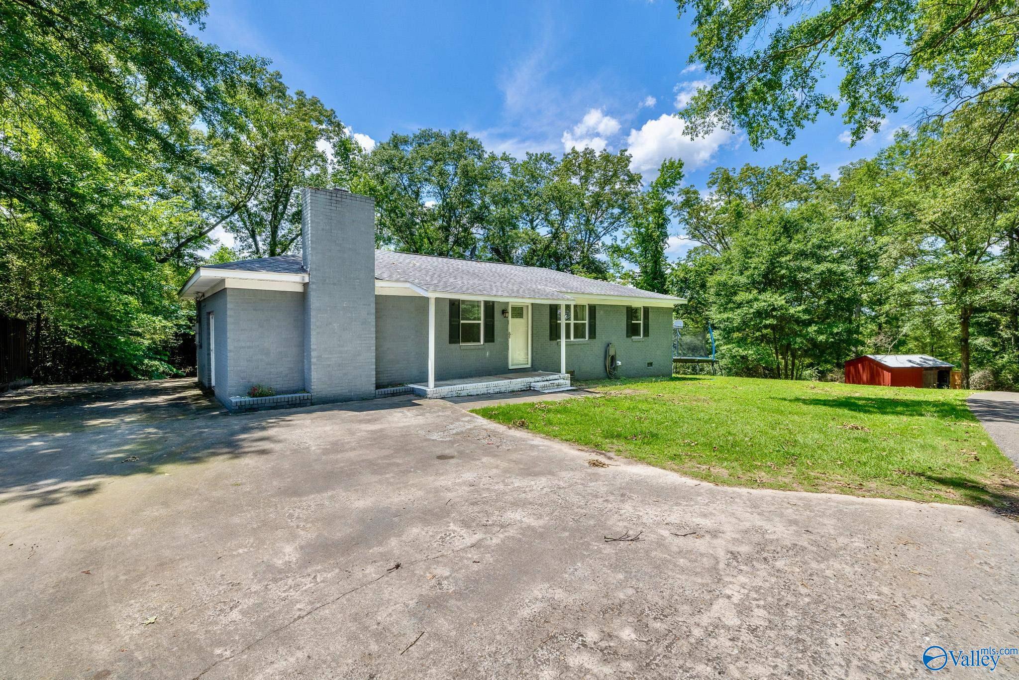 172 Bluff Circle